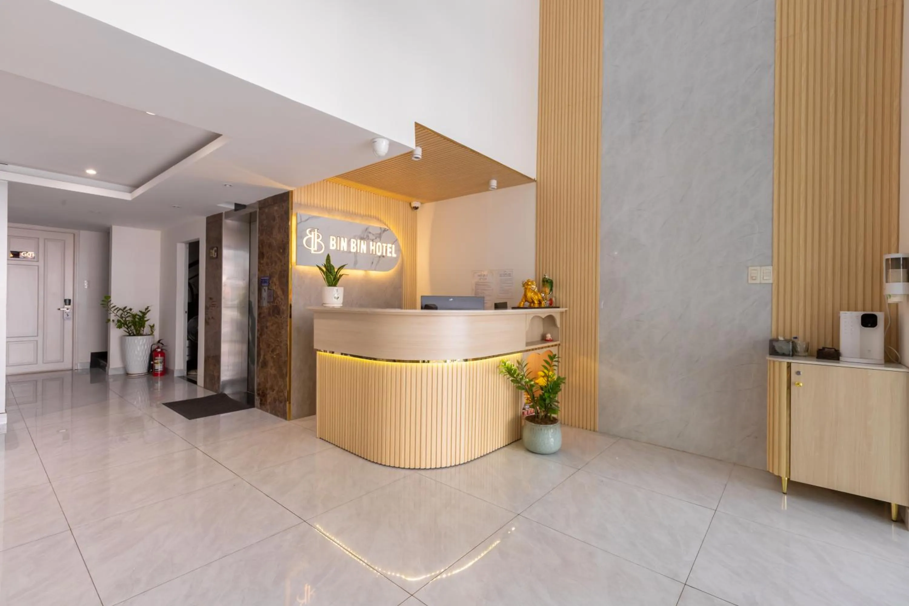 Bin Bin Hotel 6 - Near SECC D7