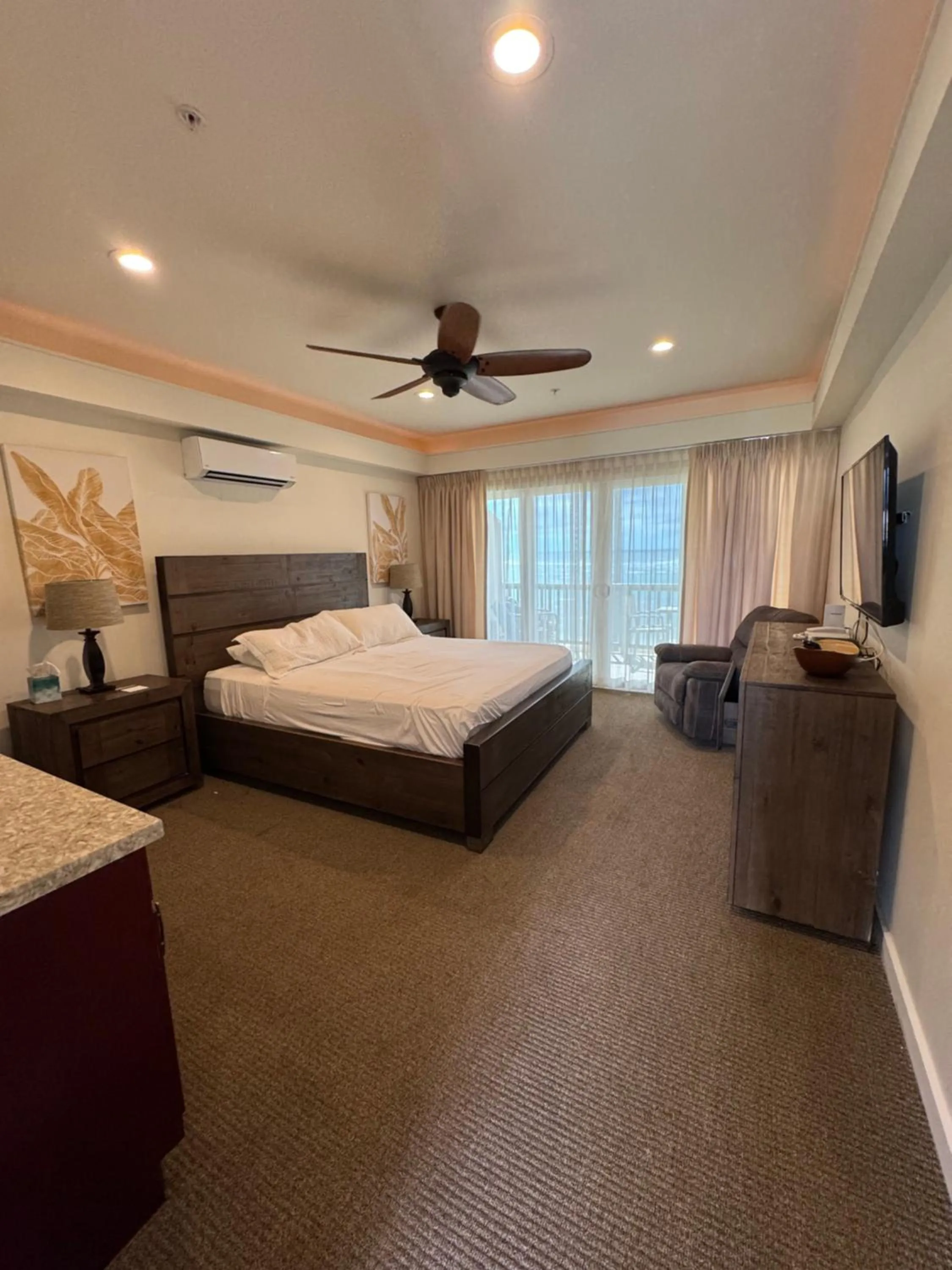 Bed in Hotel Coral Reef