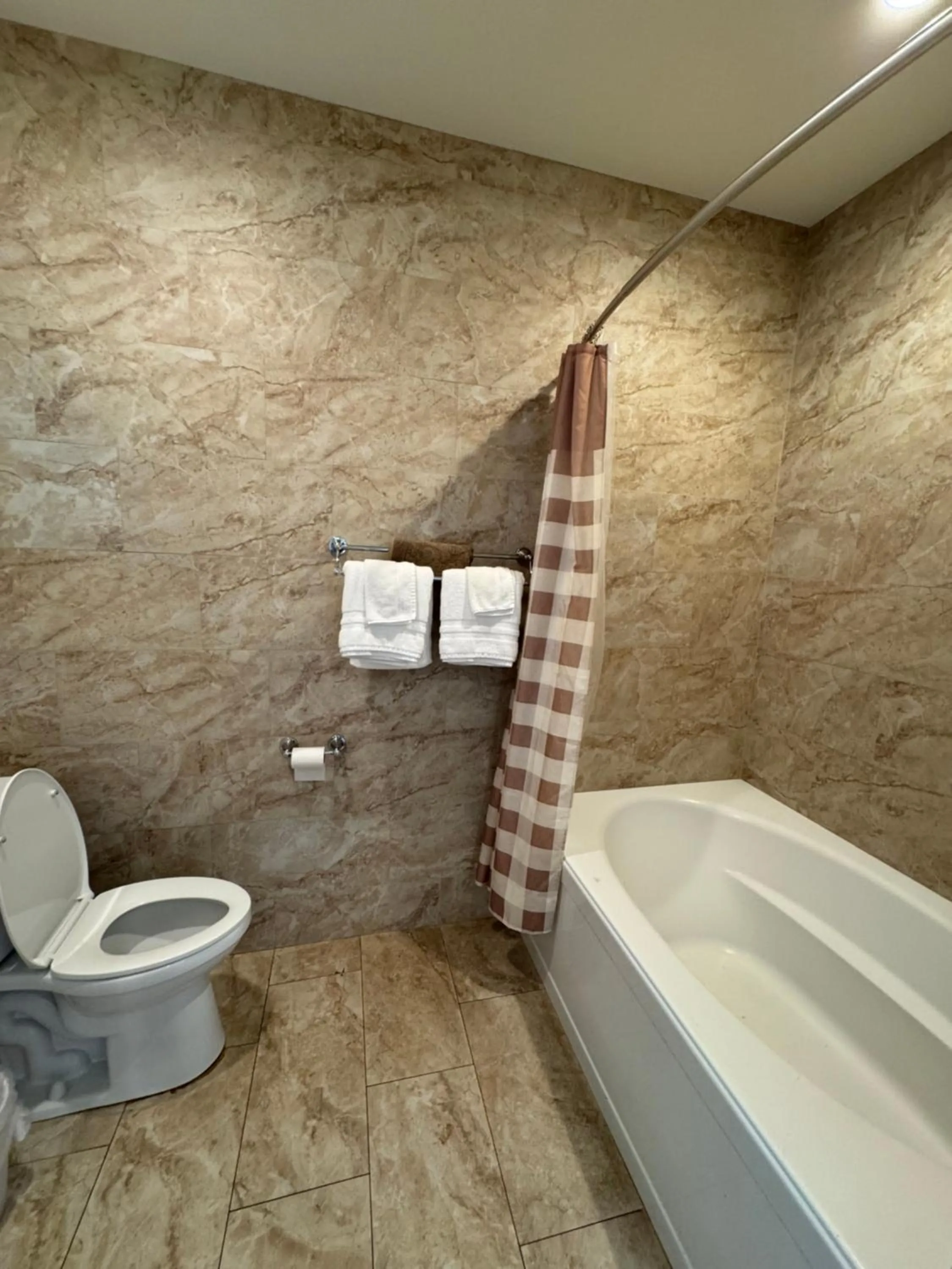 Bathroom in Hotel Coral Reef