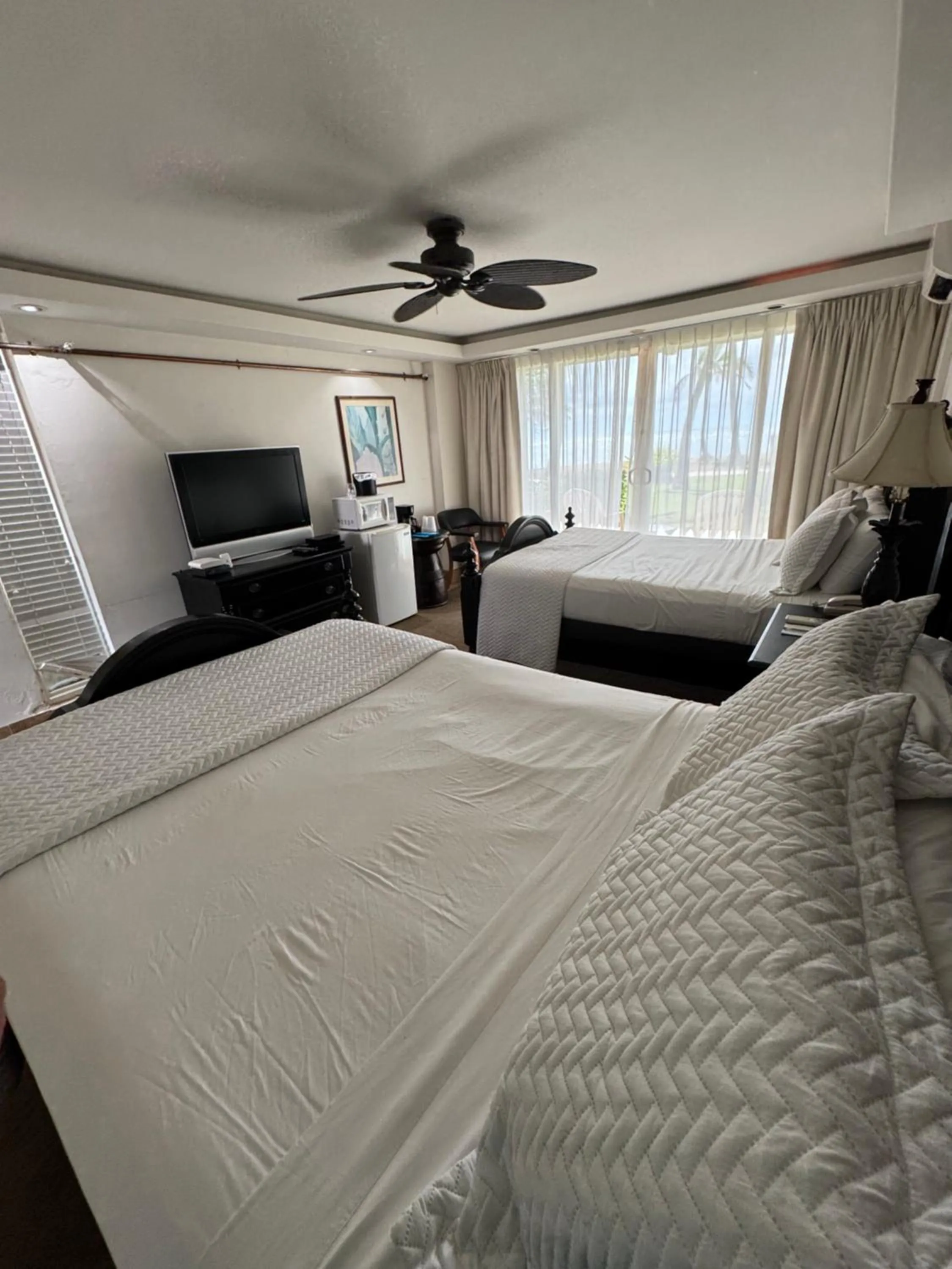 Bed in Hotel Coral Reef