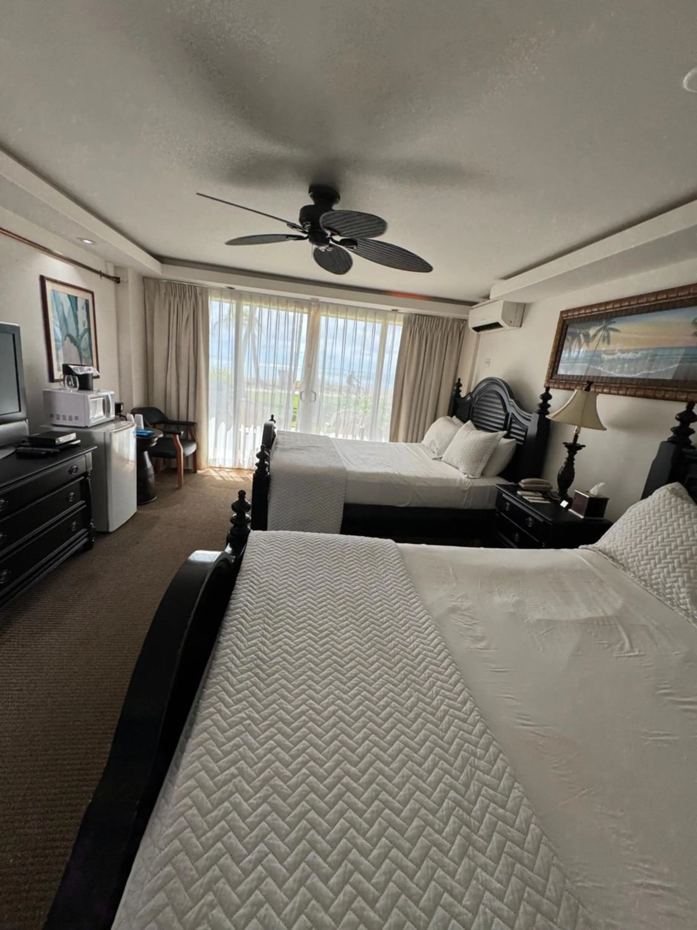 Bed in Hotel Coral Reef