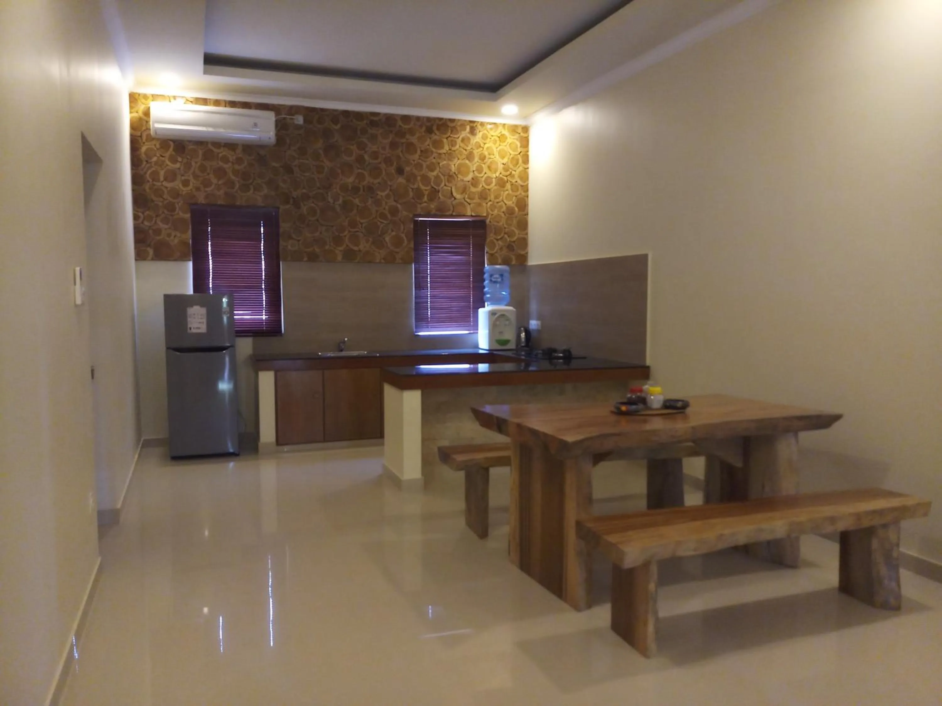 Dining area in Sukun Babonsay Villas