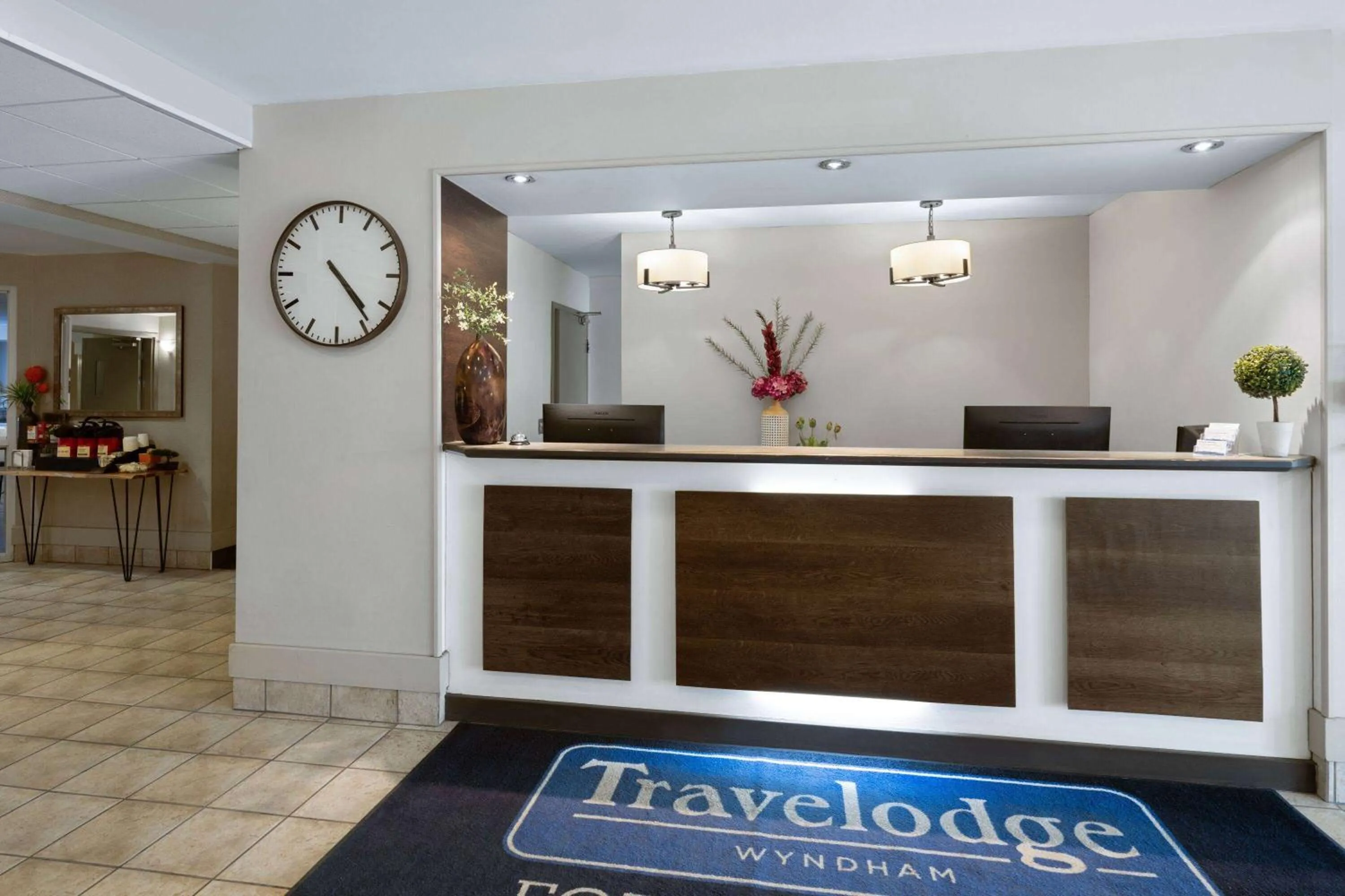 Lobby or reception in Travelodge by Wyndham Fort McMurray