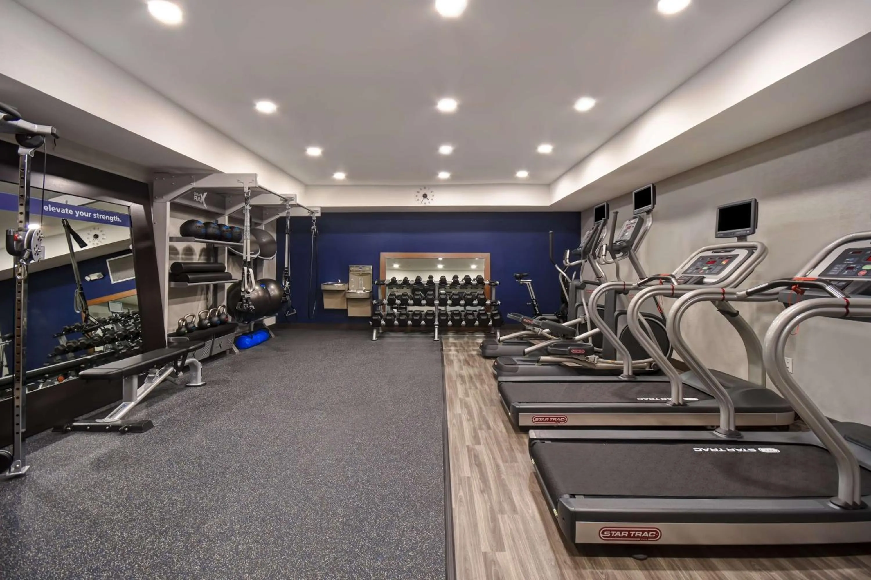 Fitness centre/facilities in Hampton Inn Potomac Mills Woodbridge