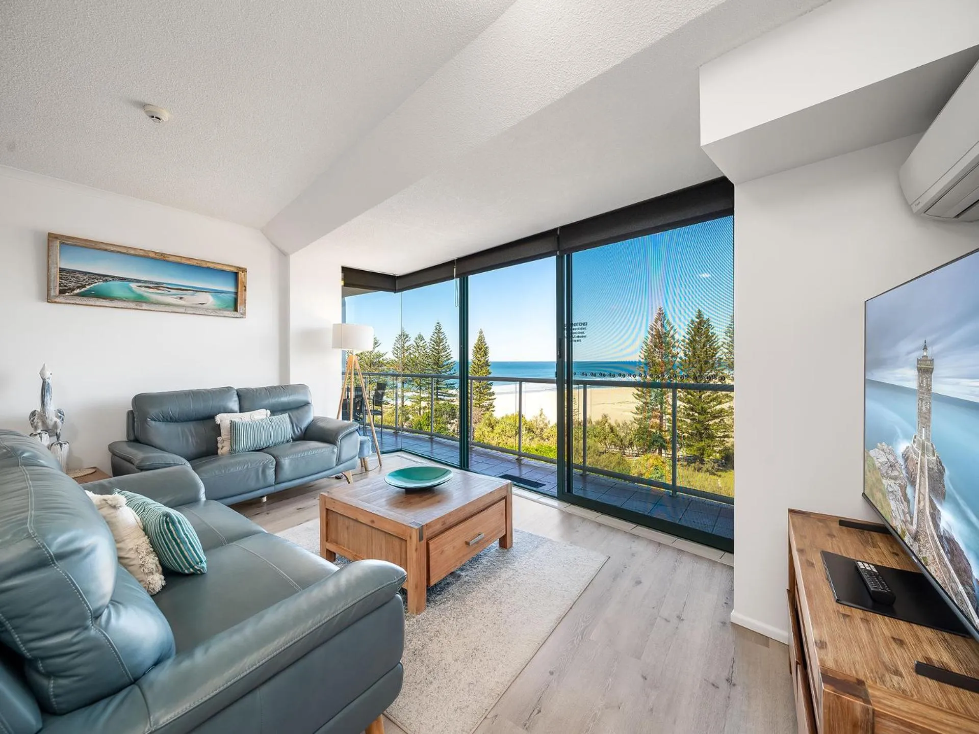 Living room in Waterview Resort