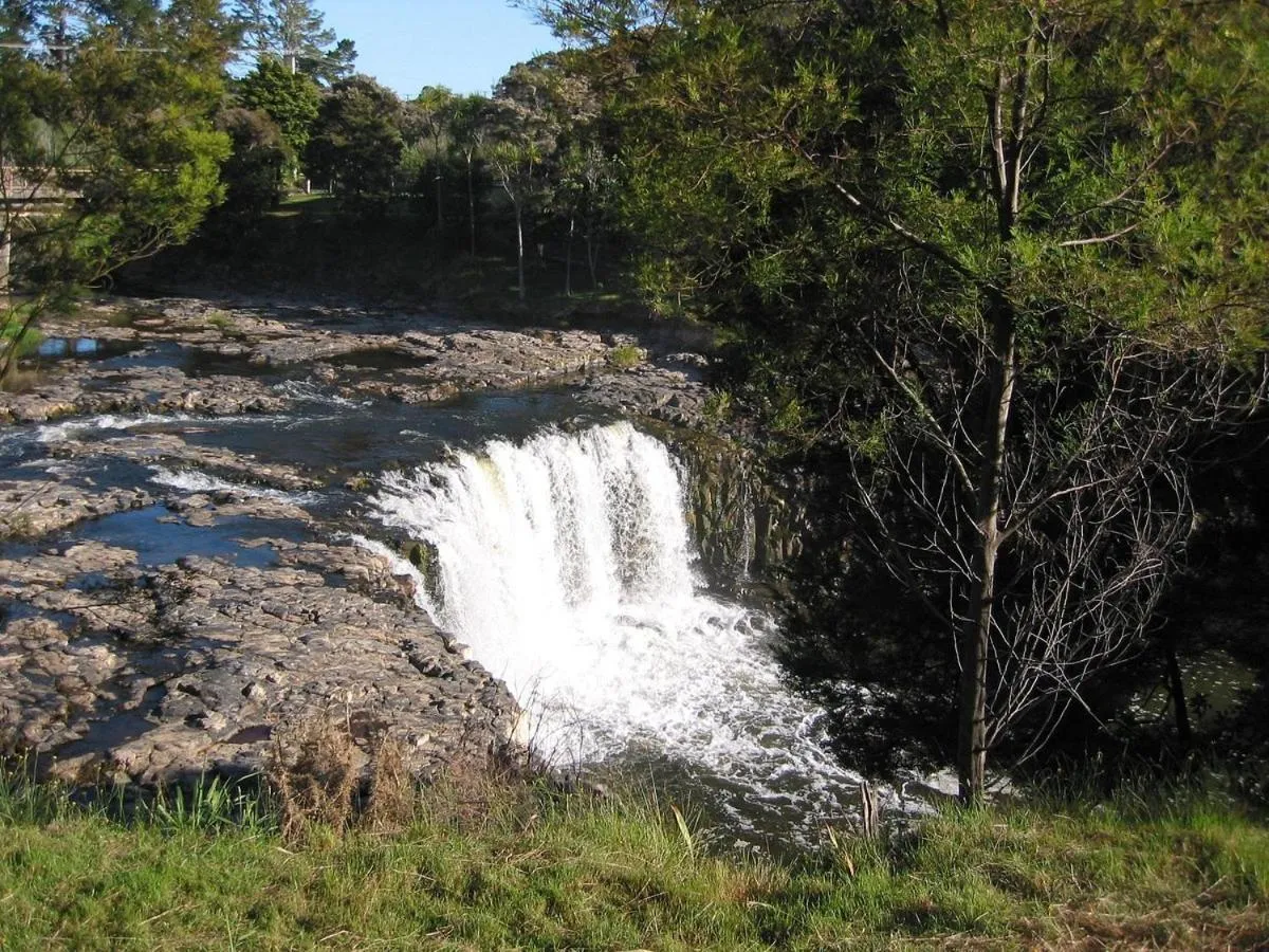 Hiking in Waterfalls Estate - Motel & Campground