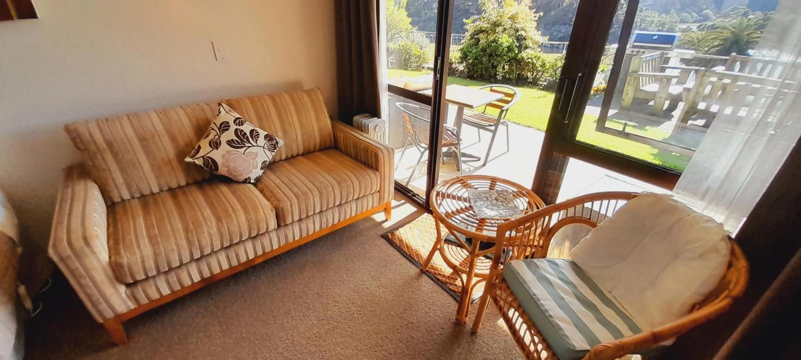 Seating area in Waterfalls Estate - Motel & Campground