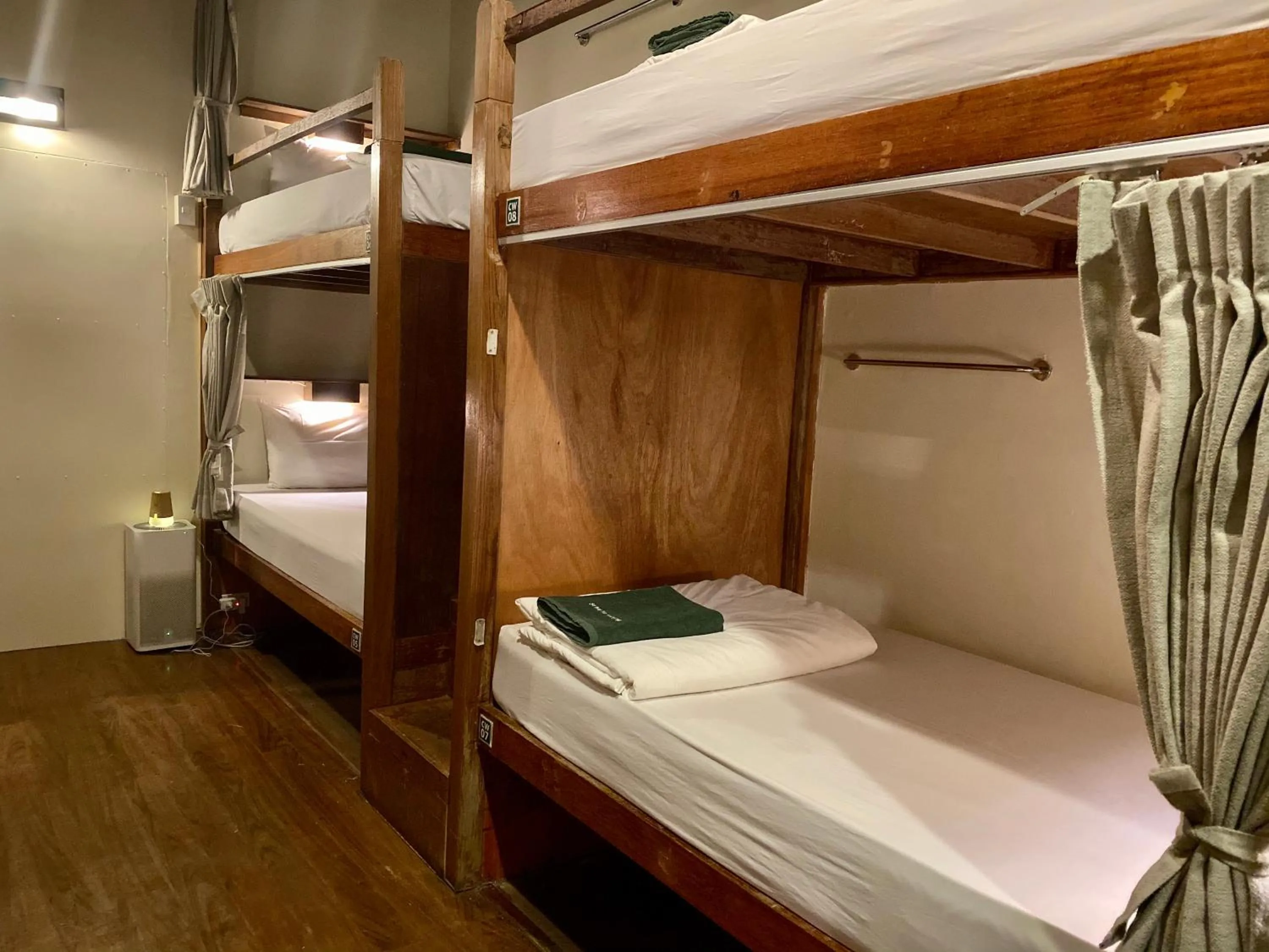 bunk bed, Bed in Suneta Hostel Khaosan