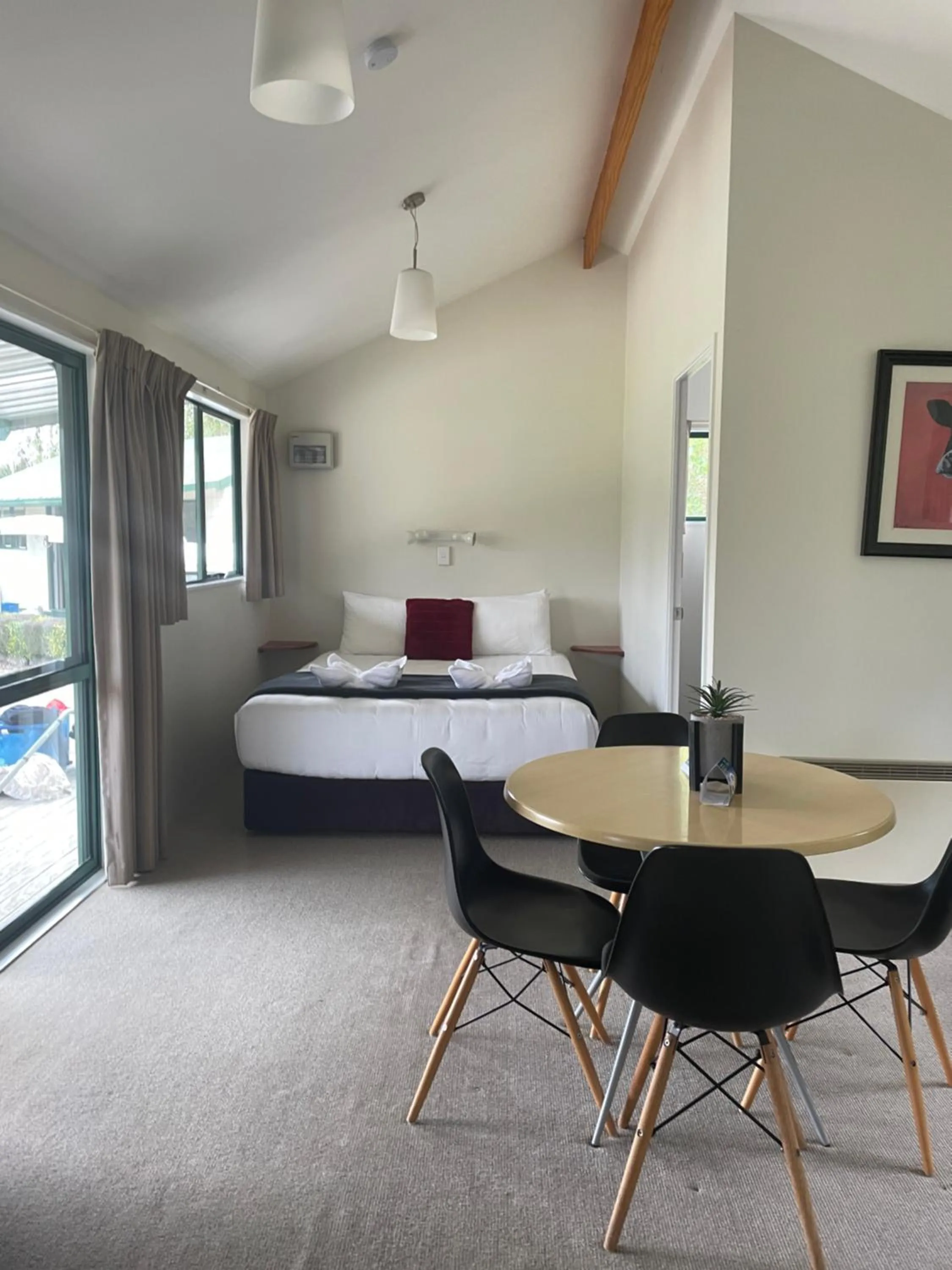 Bedroom, Bed in Waitomo TOP 10 Holiday Park