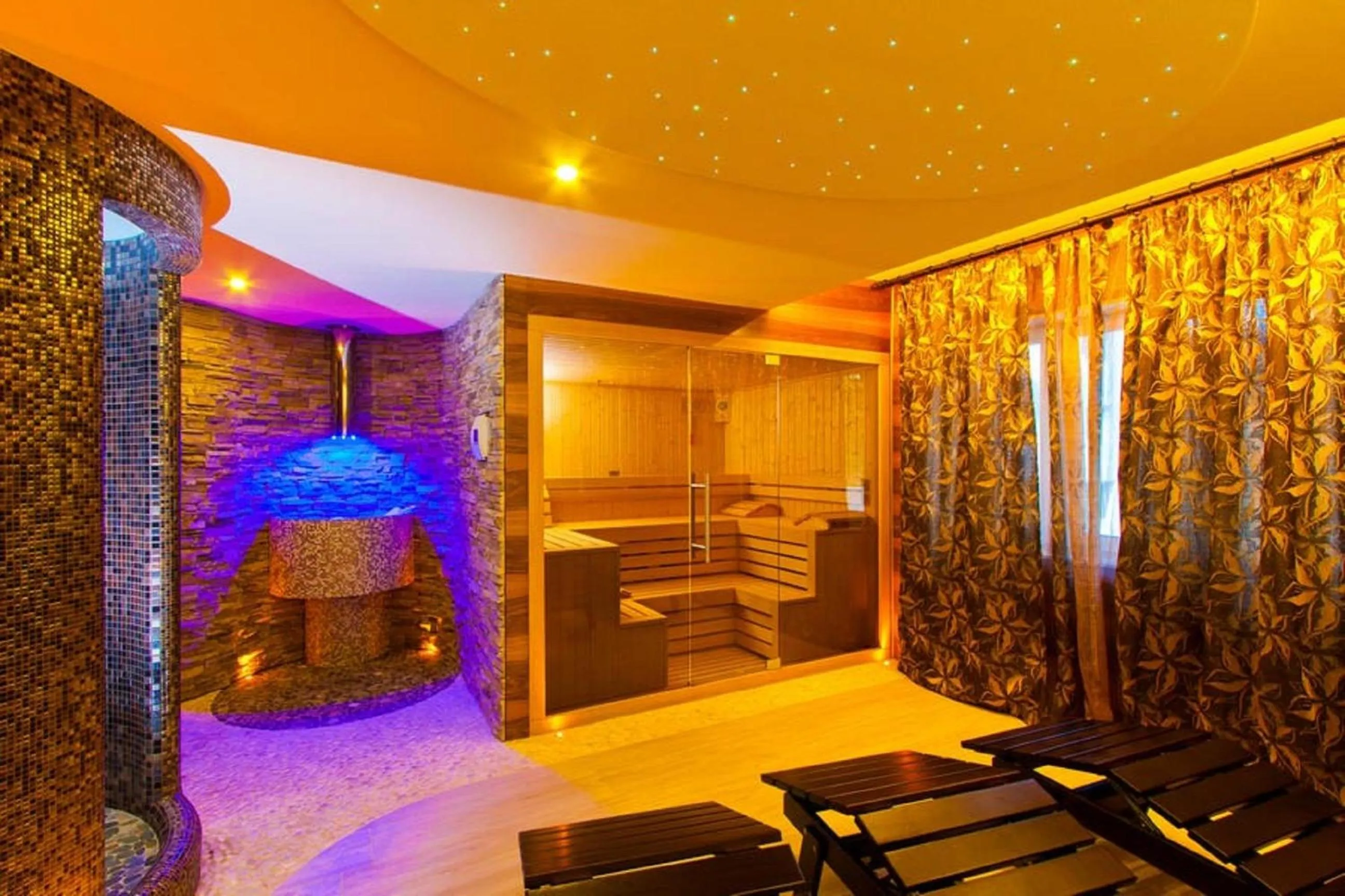 Spa and wellness centre/facilities in Hotel Orizont Cozia