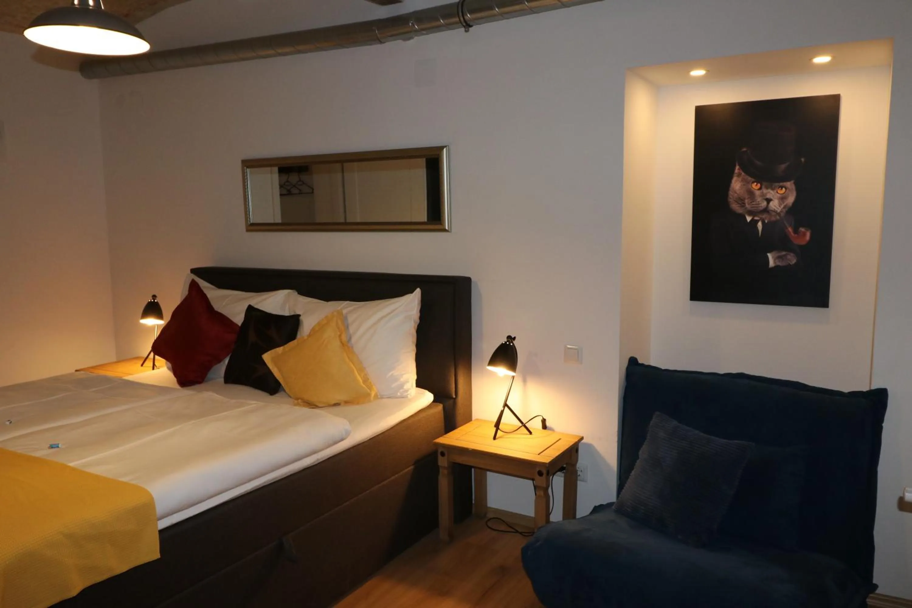 Bedroom, Bed in Schottenring City Stock Exchange Apartments