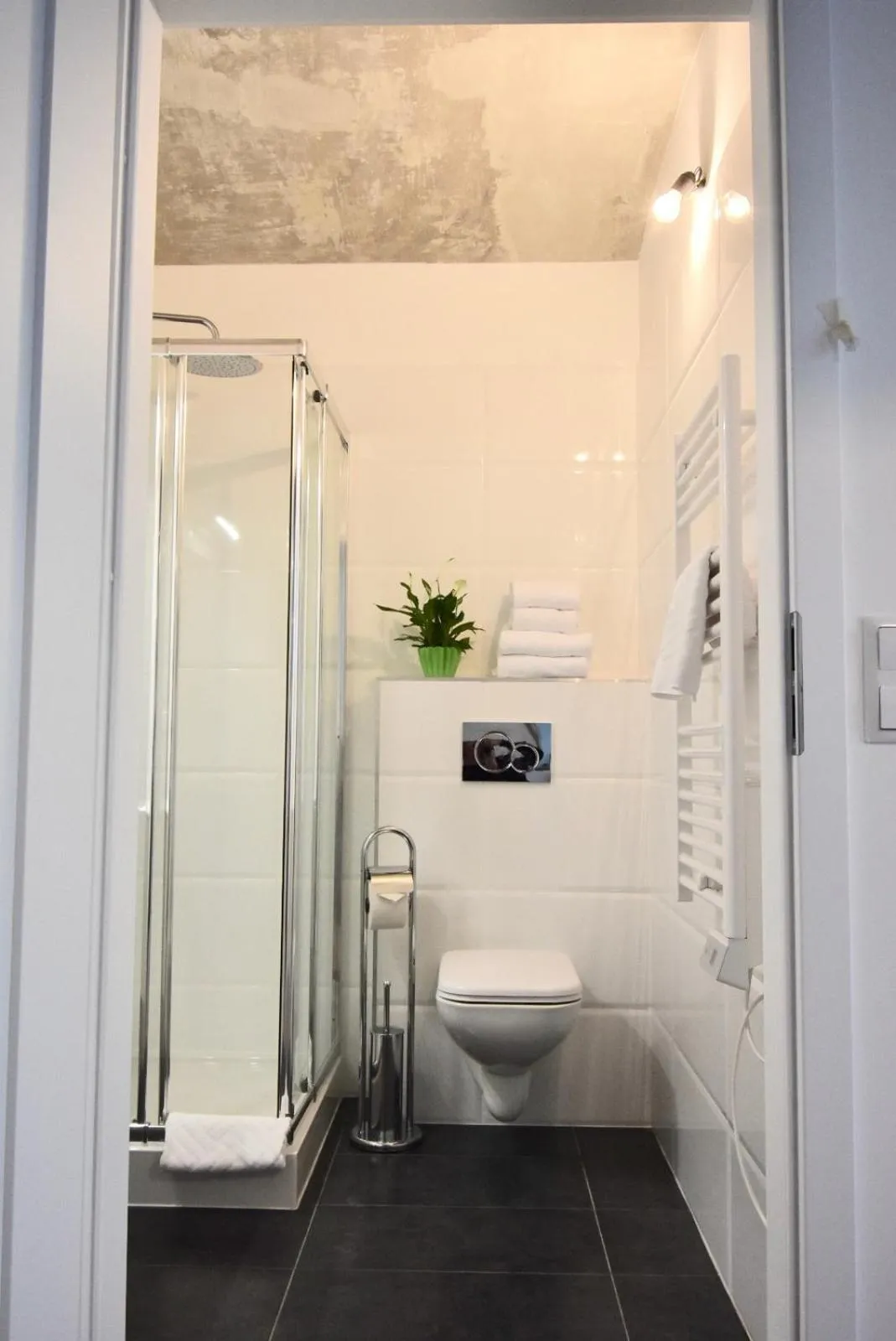 Toilet in Schottenring City Stock Exchange Apartments