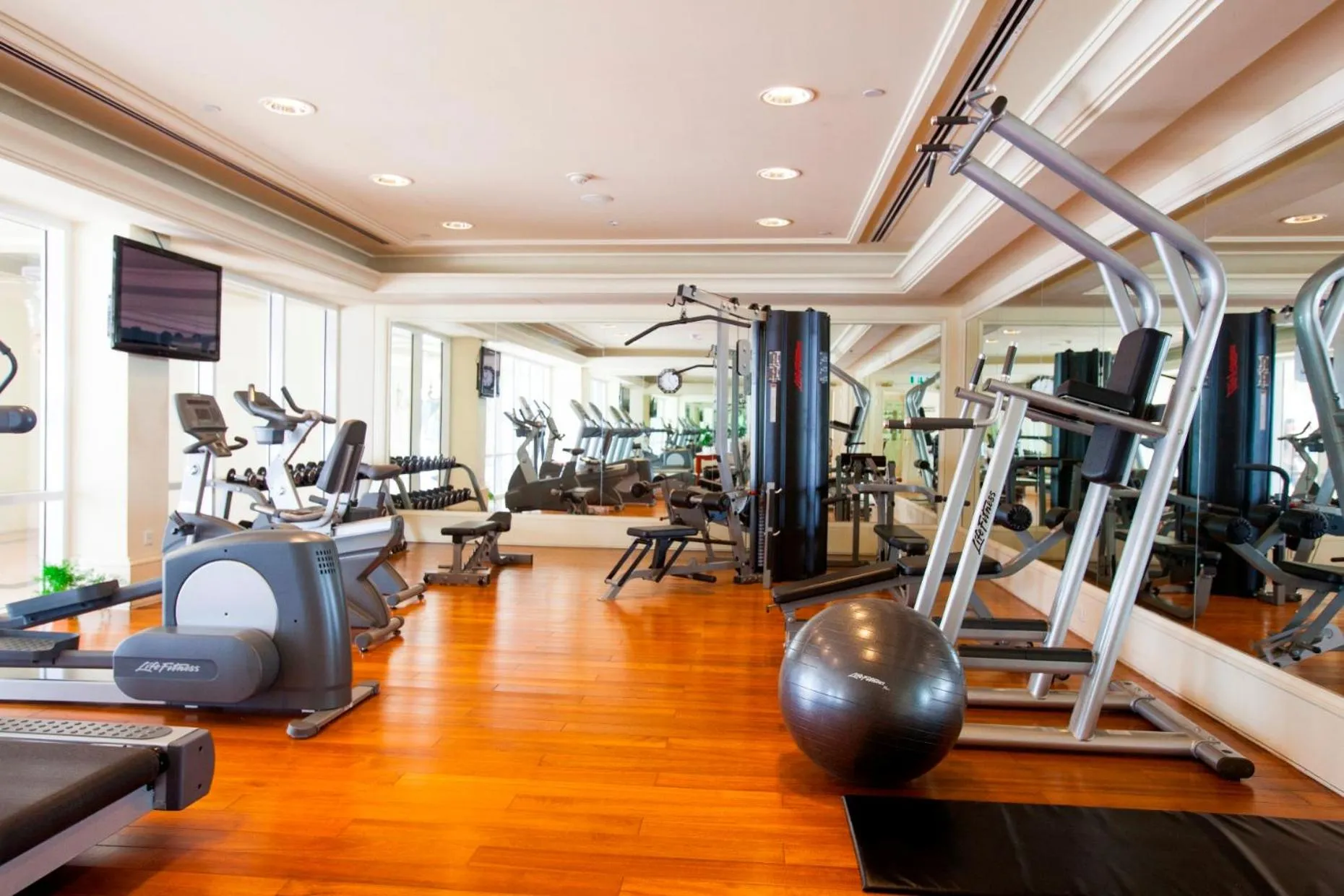 Fitness centre/facilities in Indochine Palace