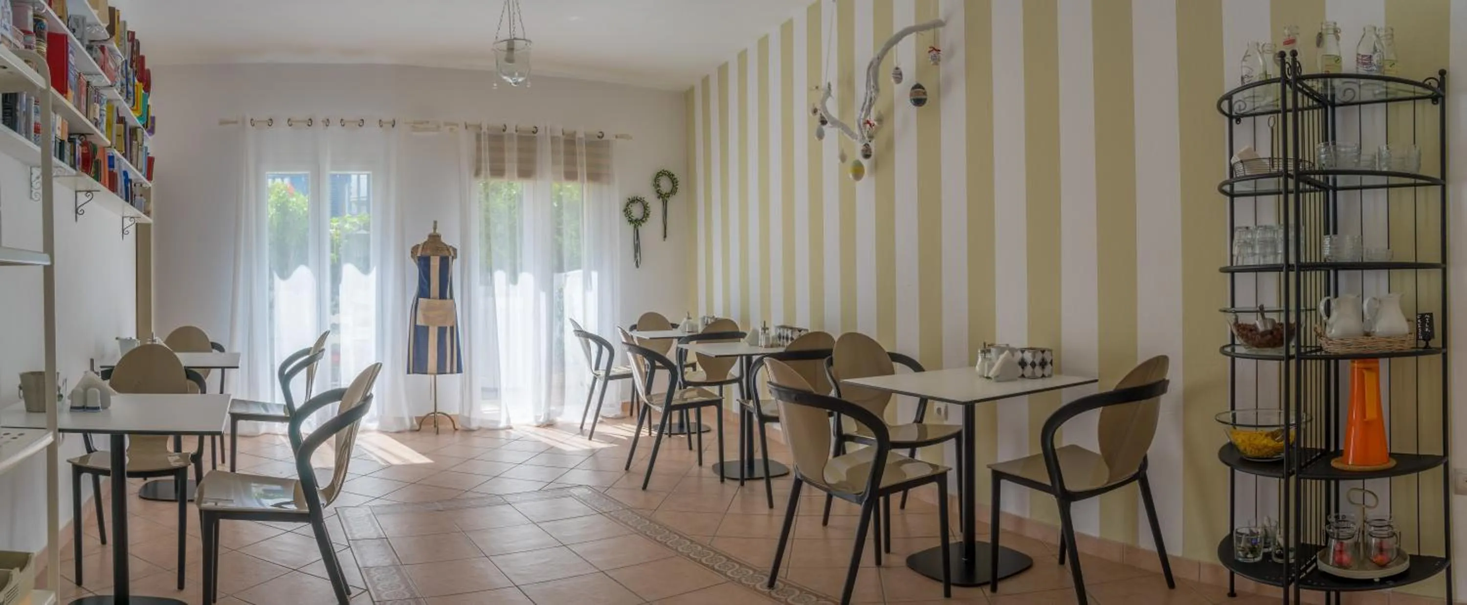 Restaurant/places to eat in Hotel Cyclades