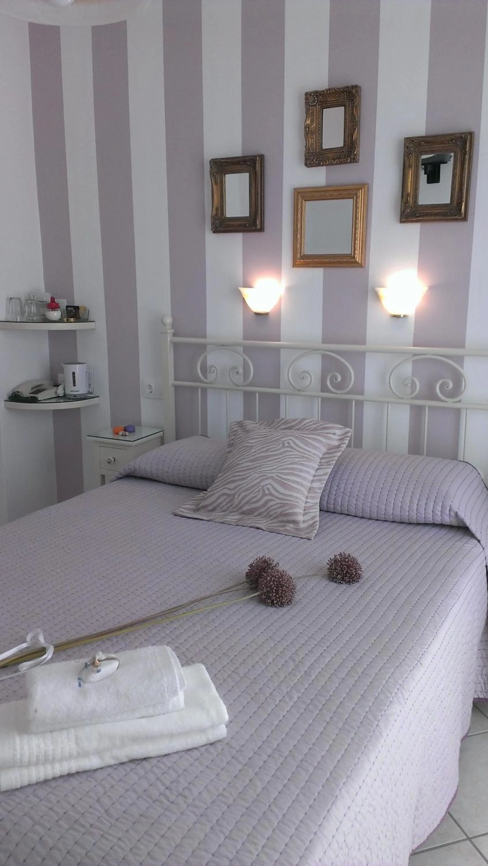 Bedroom, Bed in Hotel Cyclades