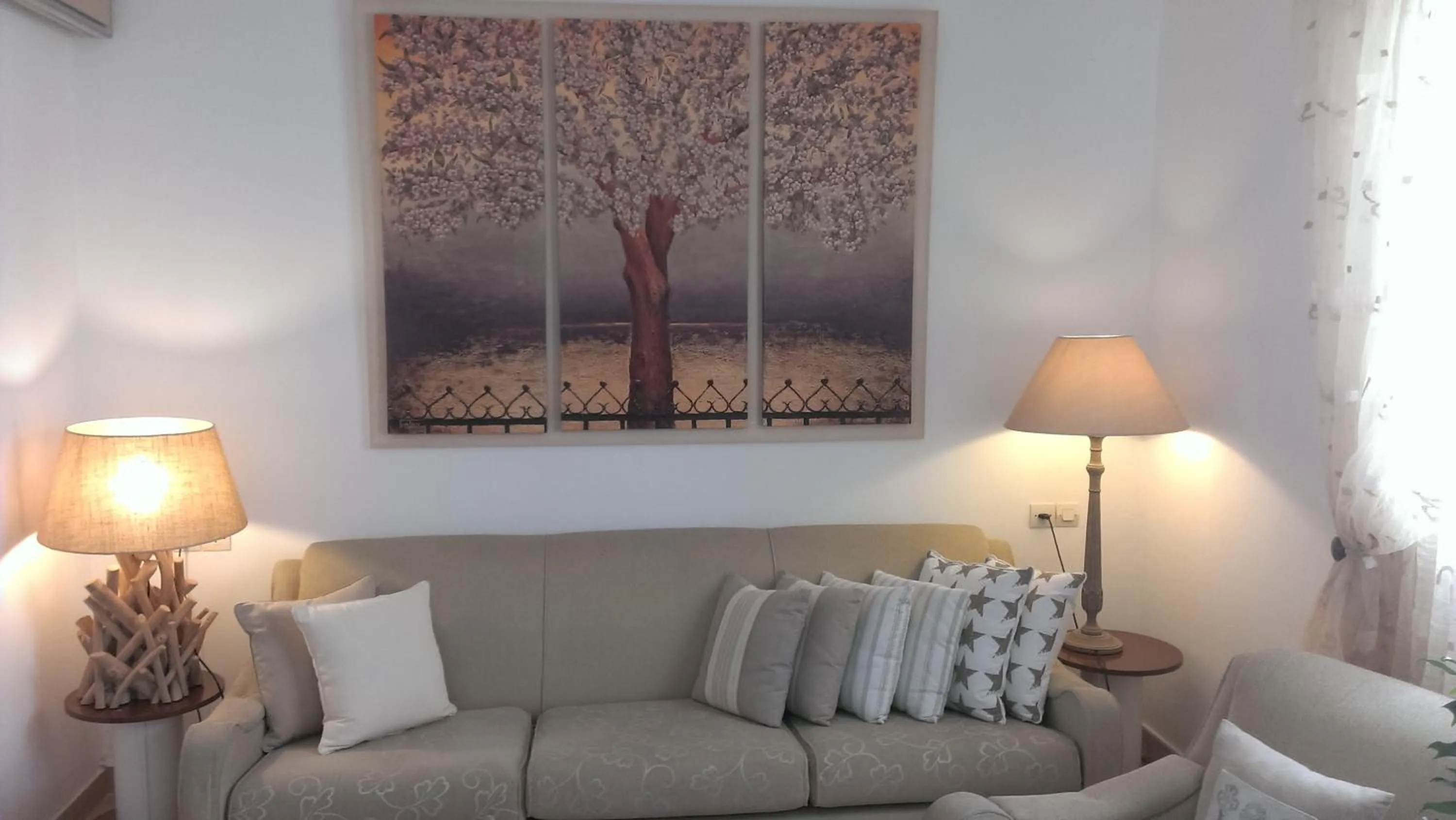 Communal lounge/ TV room in Hotel Cyclades