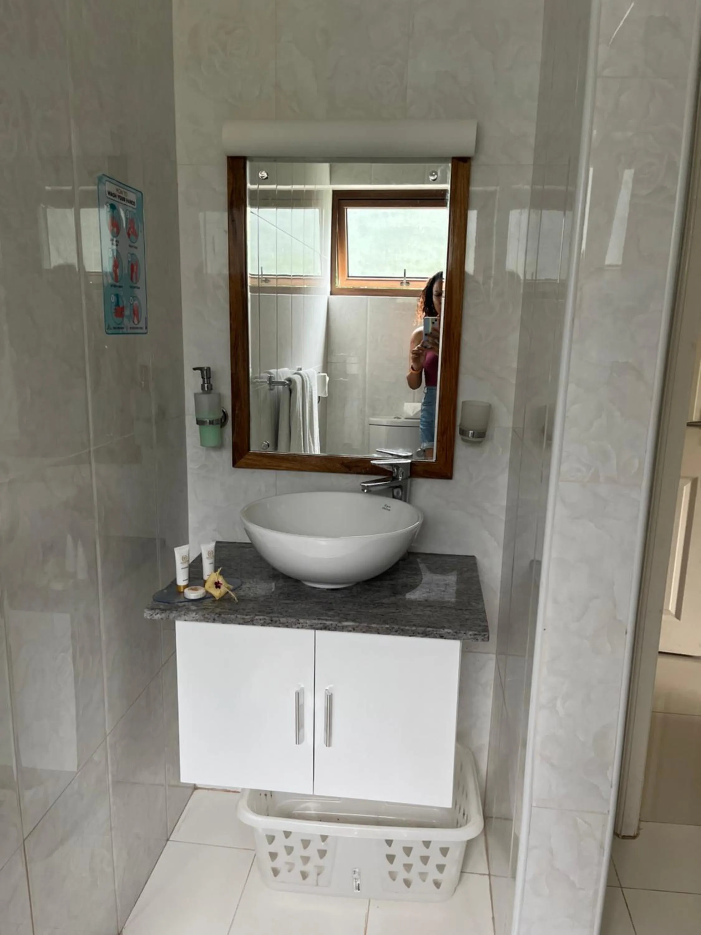 Bathroom in Kanasuk Self catering Apartments