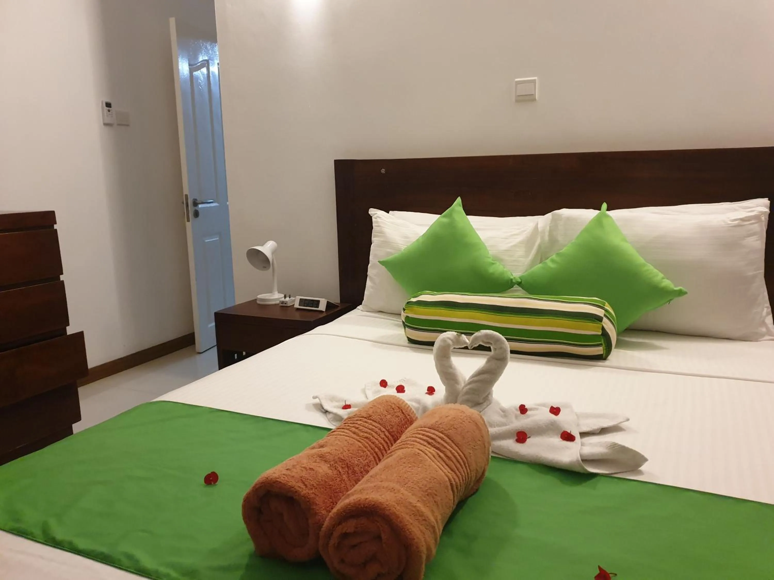 Bed in Kanasuk Self catering Apartments