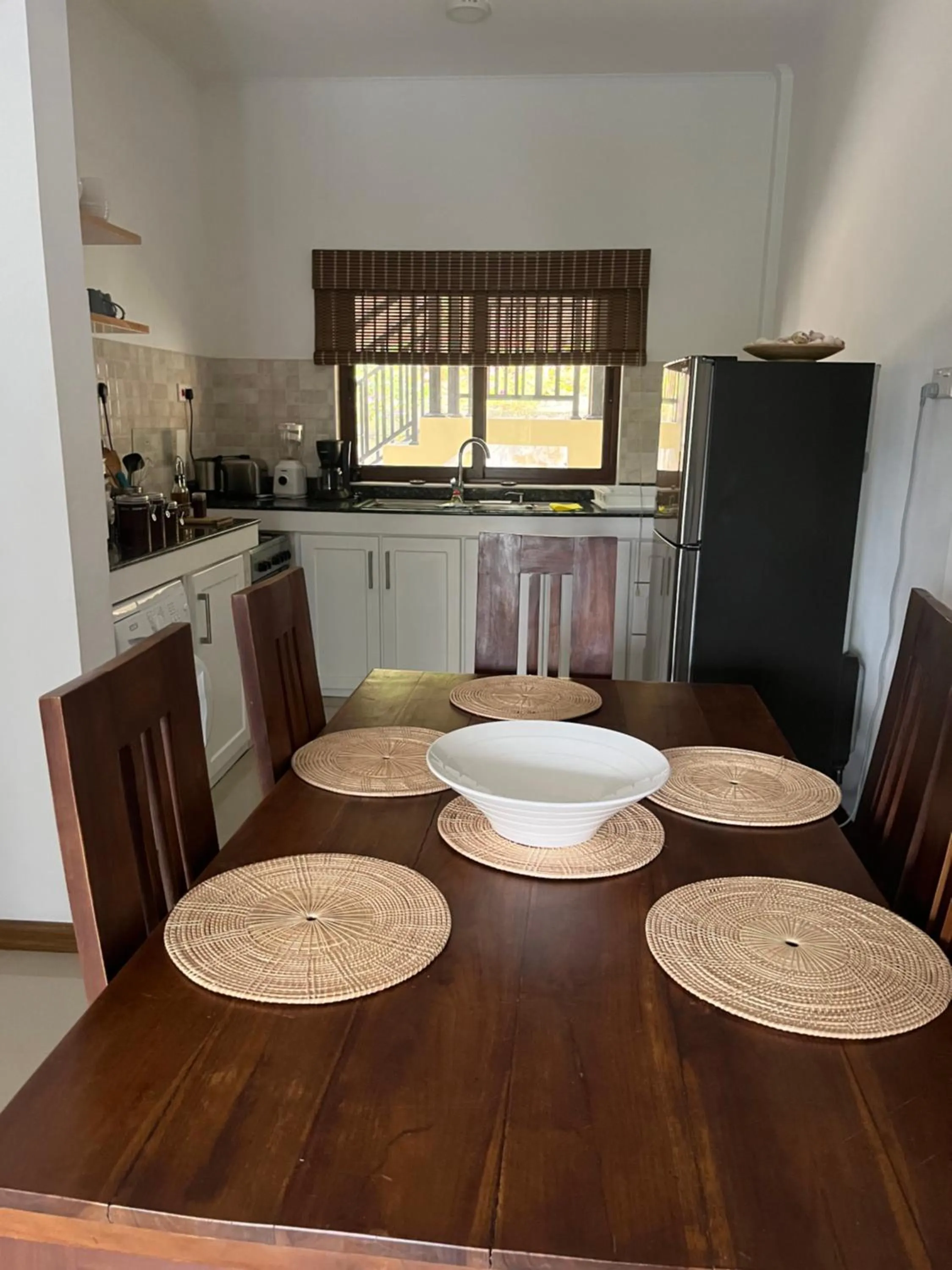 Kitchen or kitchenette in Kanasuk Self catering Apartments