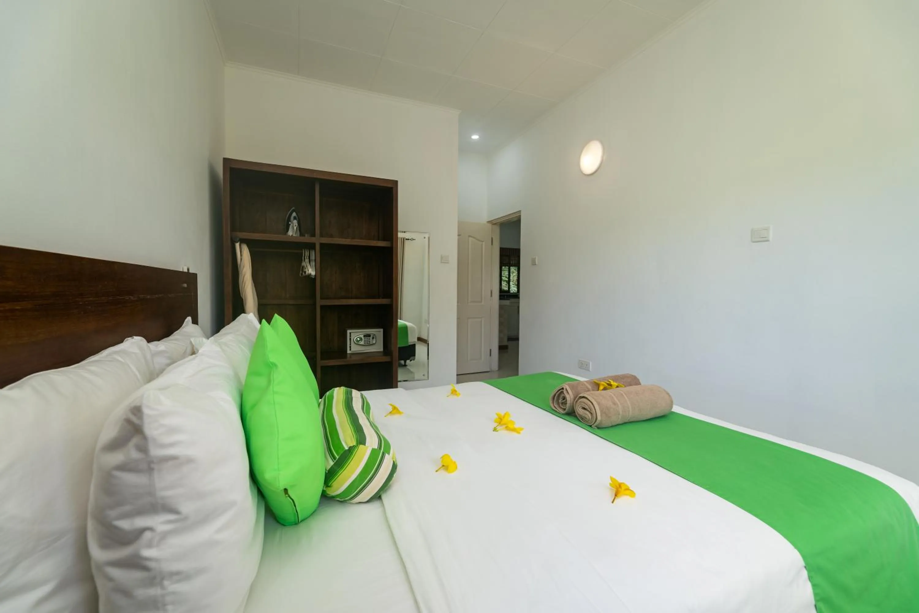 Bed in Kanasuk Self catering Apartments