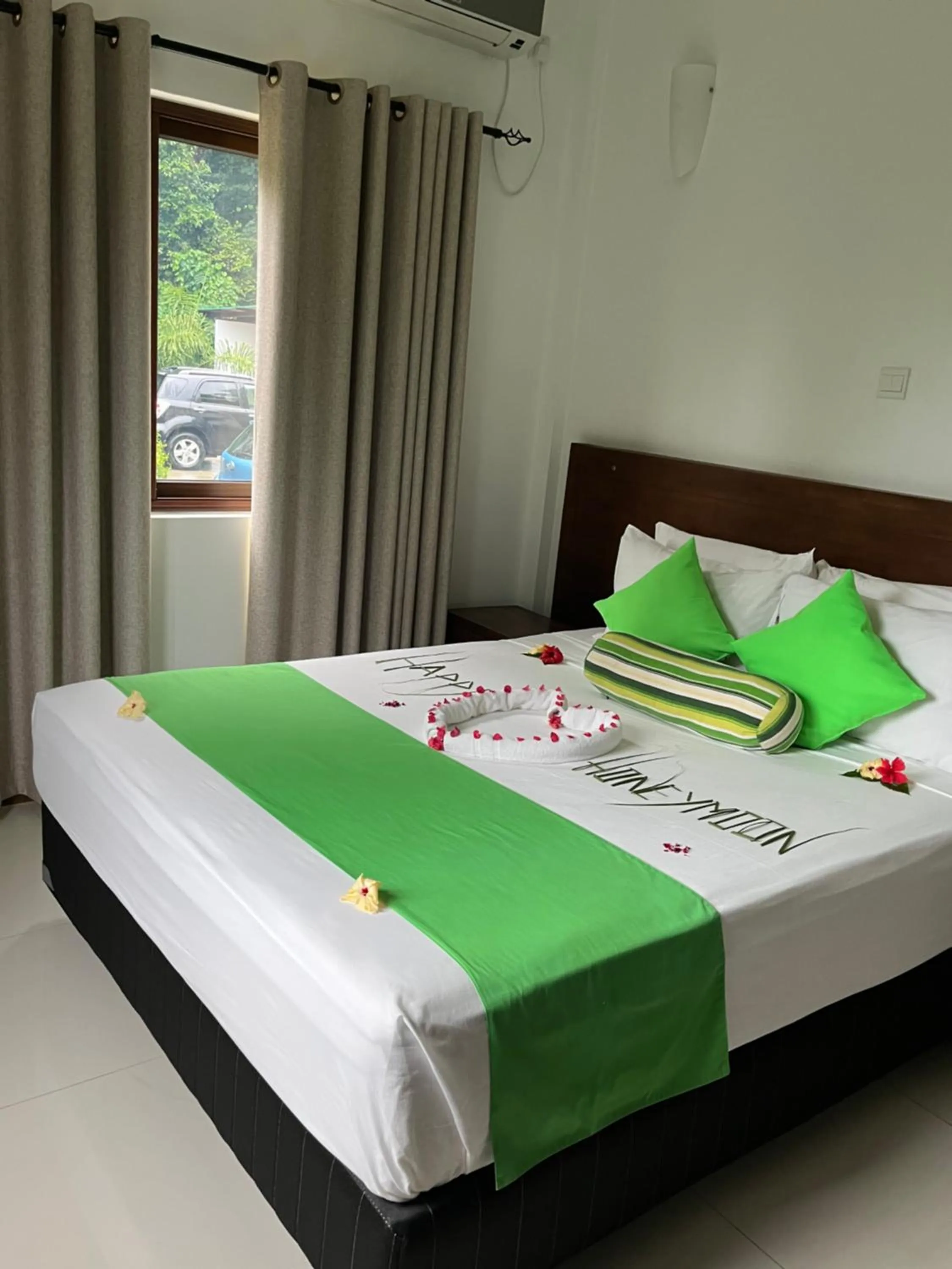Bed in Kanasuk Self catering Apartments