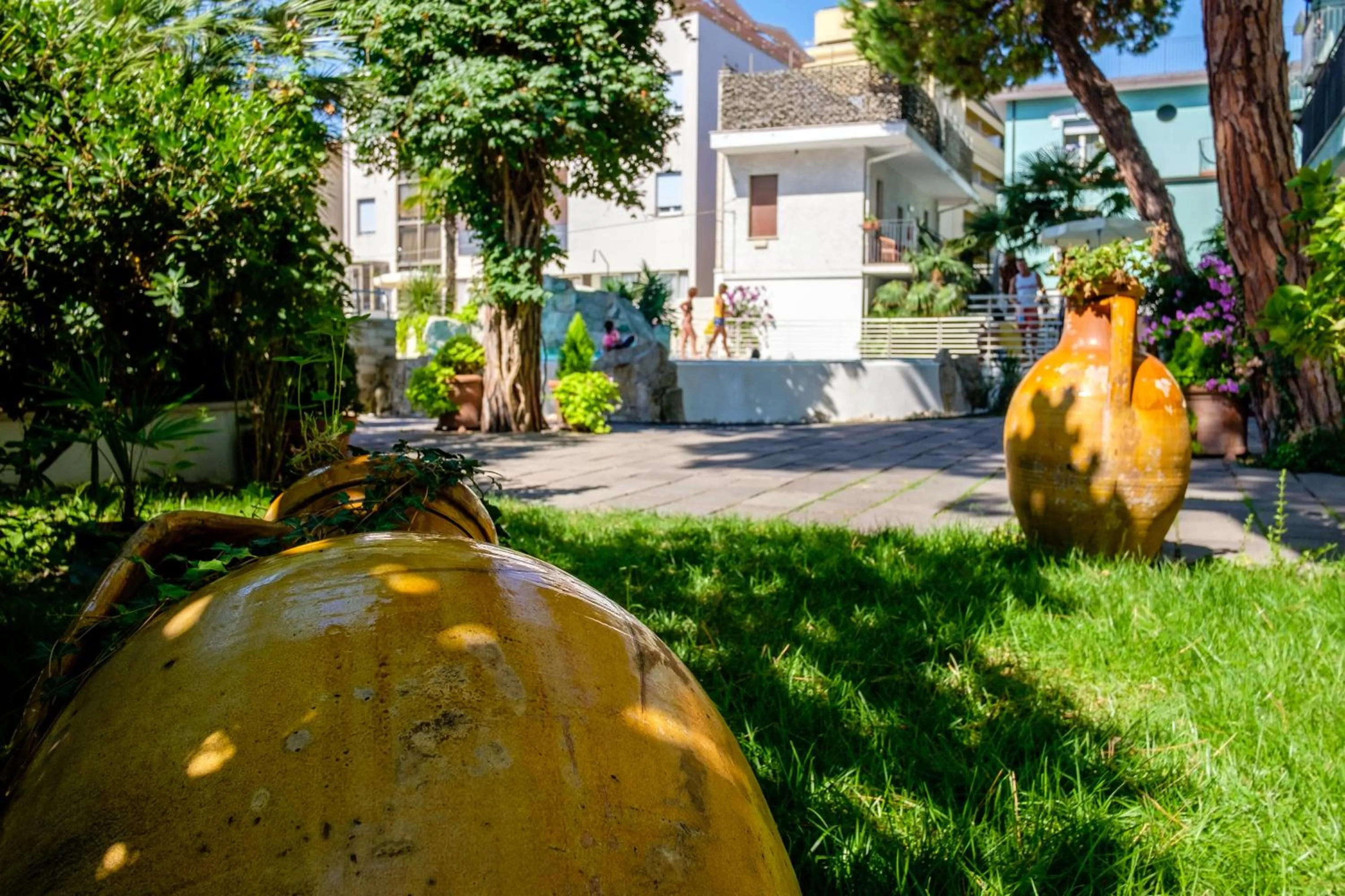 Property building in Hotel Bristol