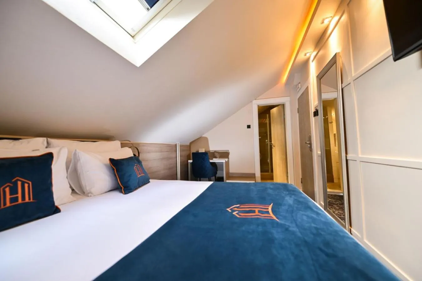 Bedroom, Bed in Hotel Ideja