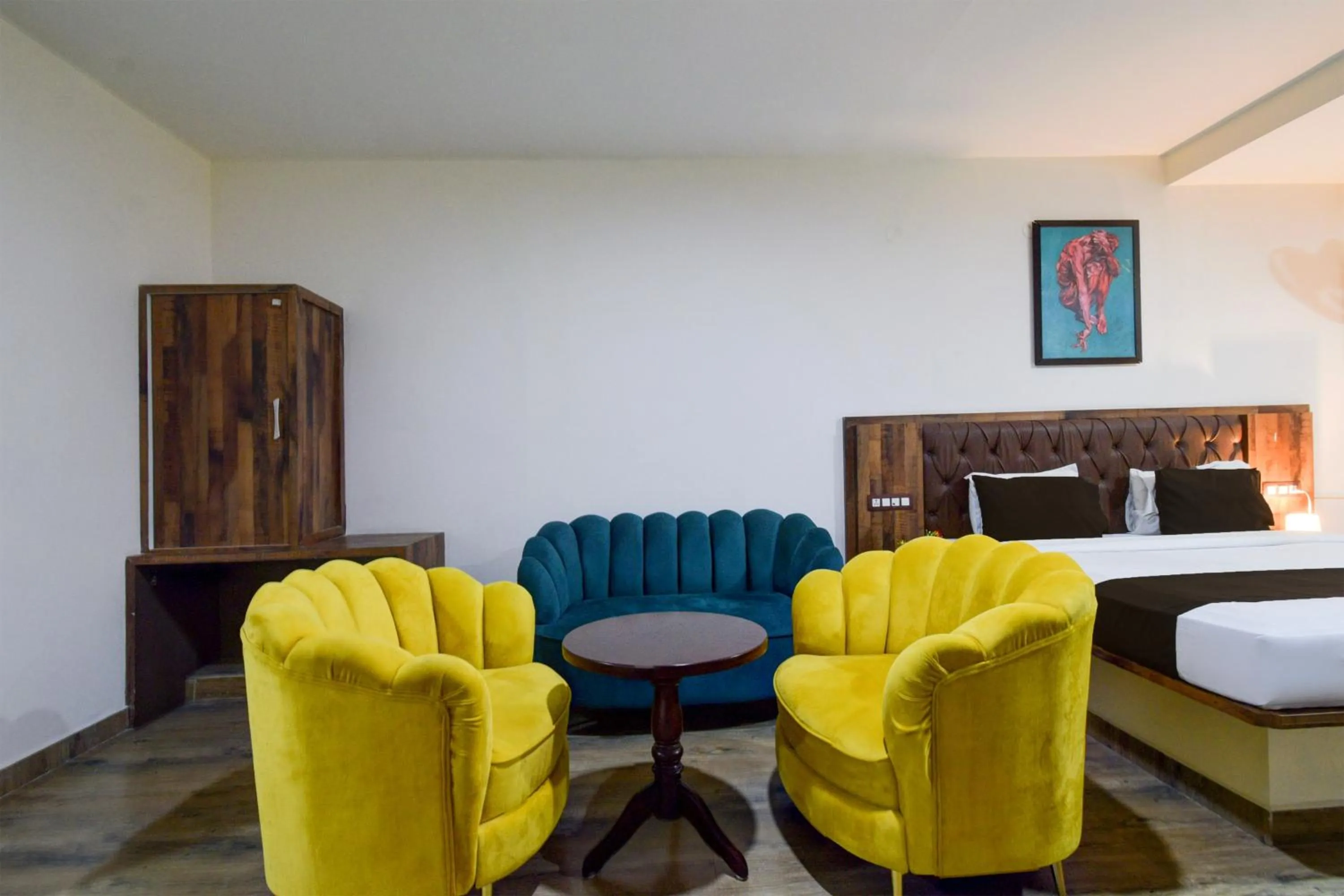 Bedroom in Super Townhouse Vanasthalipuram Formerly Hotel Surabhi