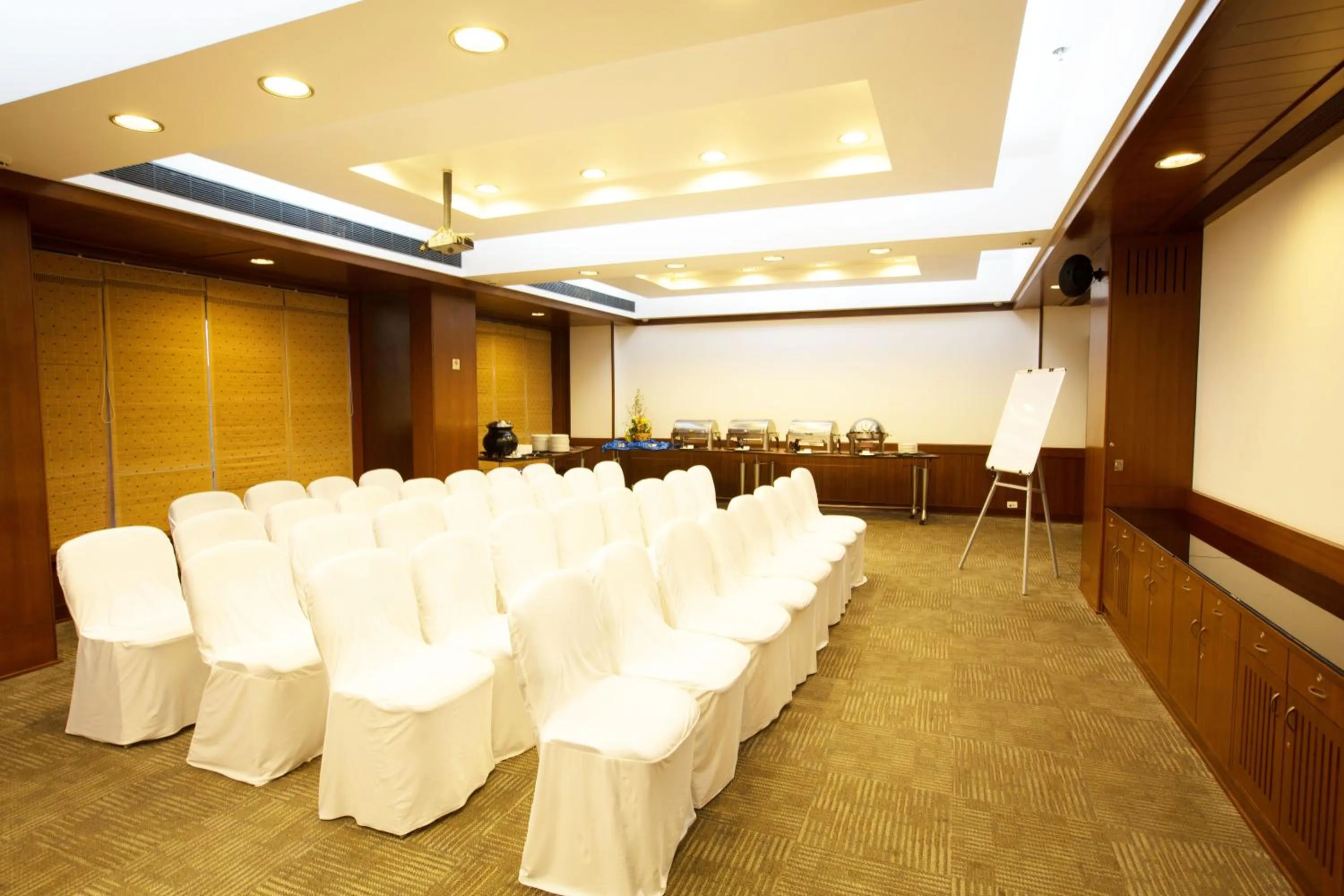 Business facilities in E-Square The Fern Pune, Series by Marriott