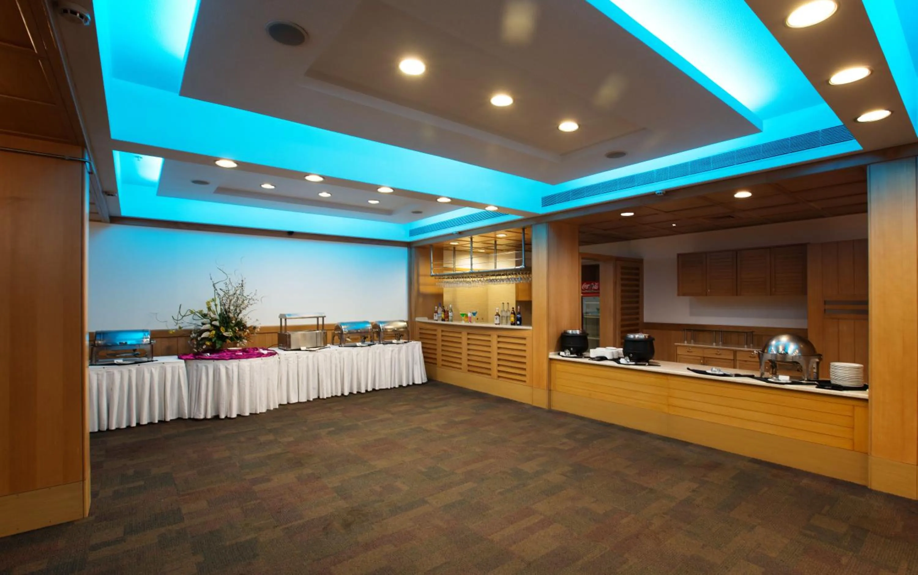 Restaurant/places to eat in E-Square The Fern Pune, Series by Marriott