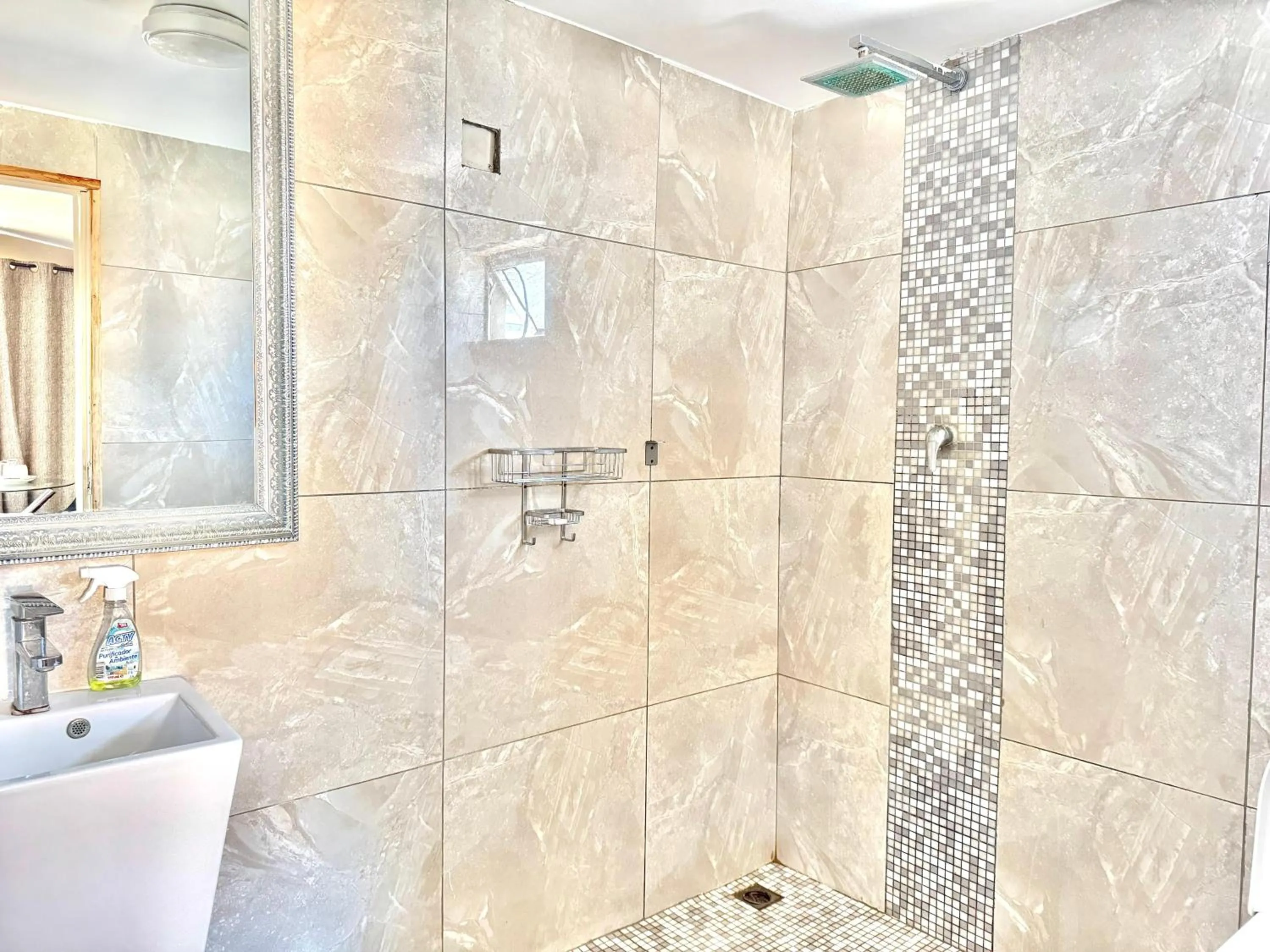 Toilet in Angel Boutique Hotel