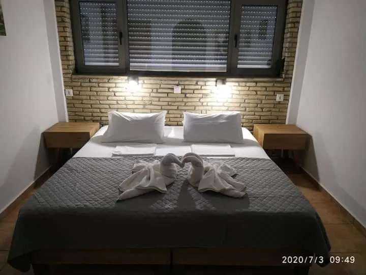 Bed in Panorama Studios