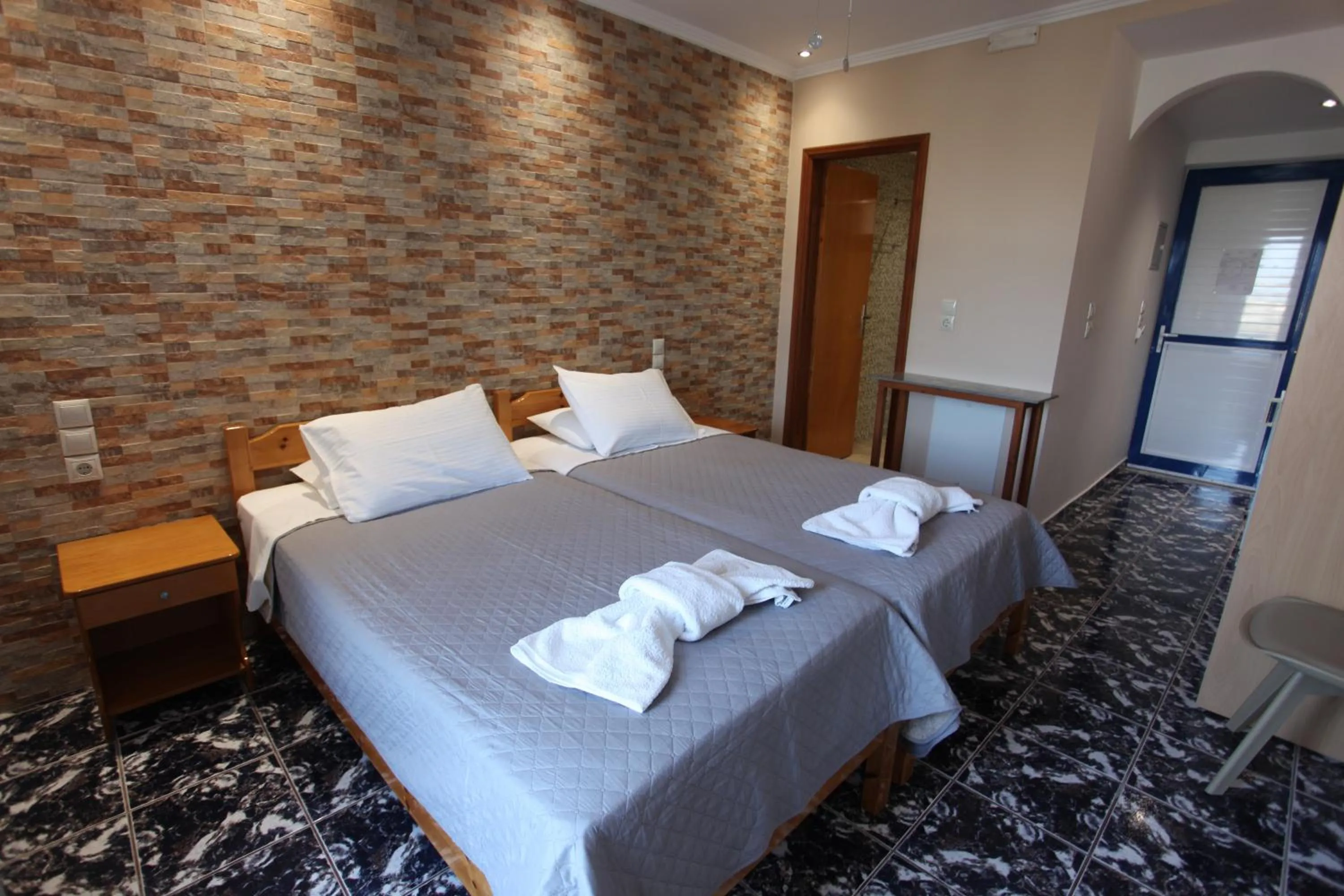 Bed in Panorama Studios