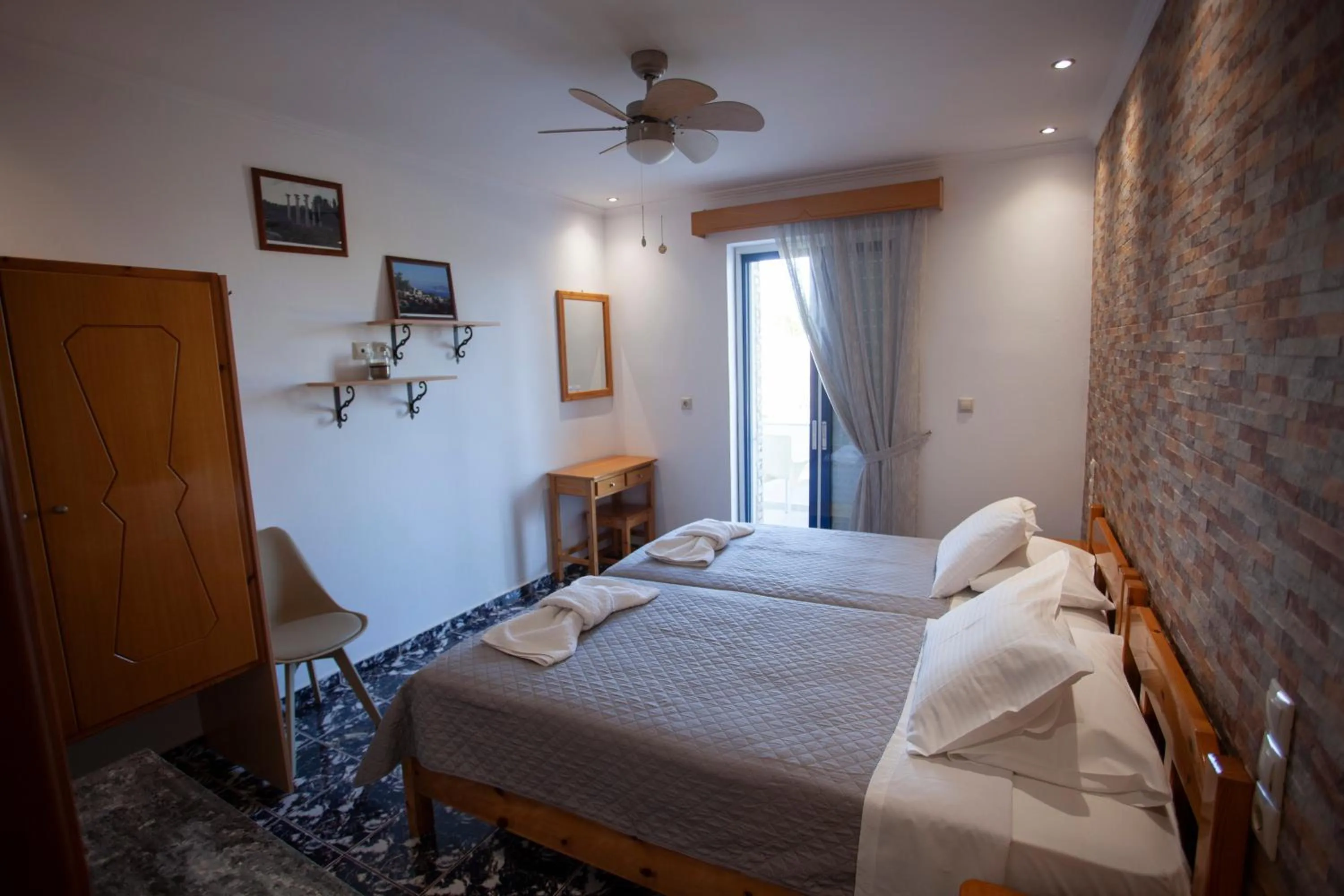 Bed in Panorama Studios