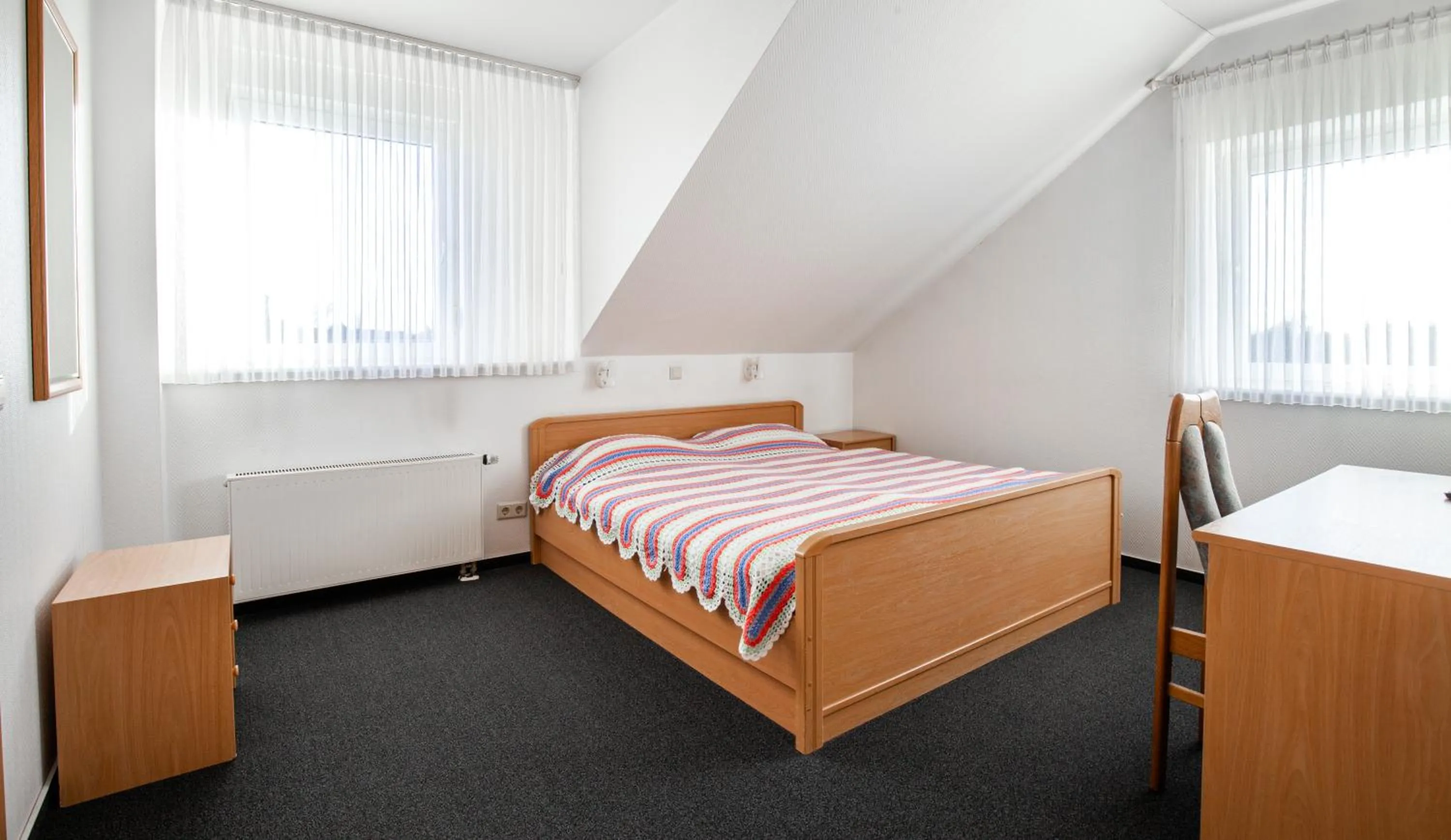 Bed in Hotel Schwung