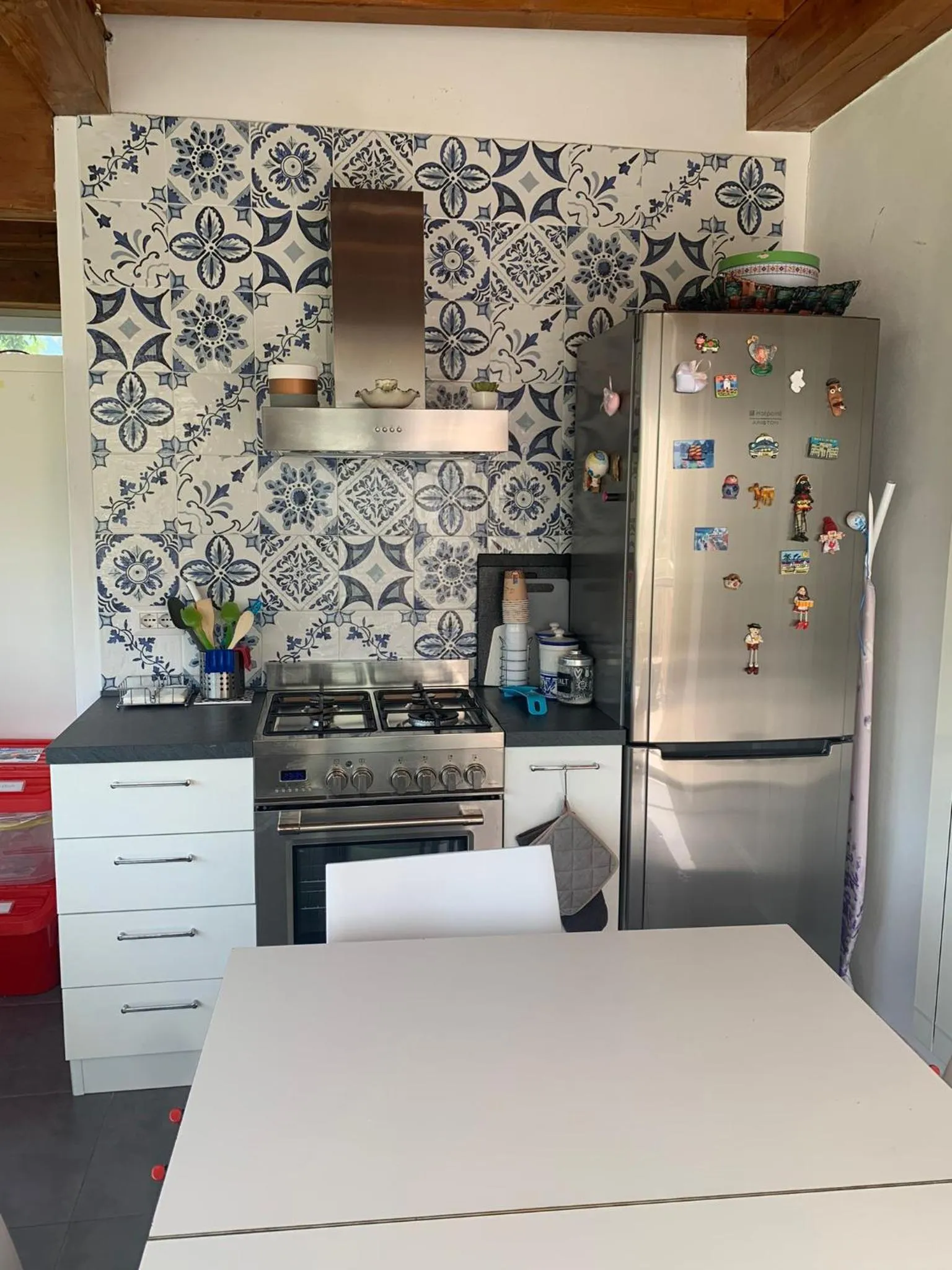 Kitchen or kitchenette in Villa Clementine