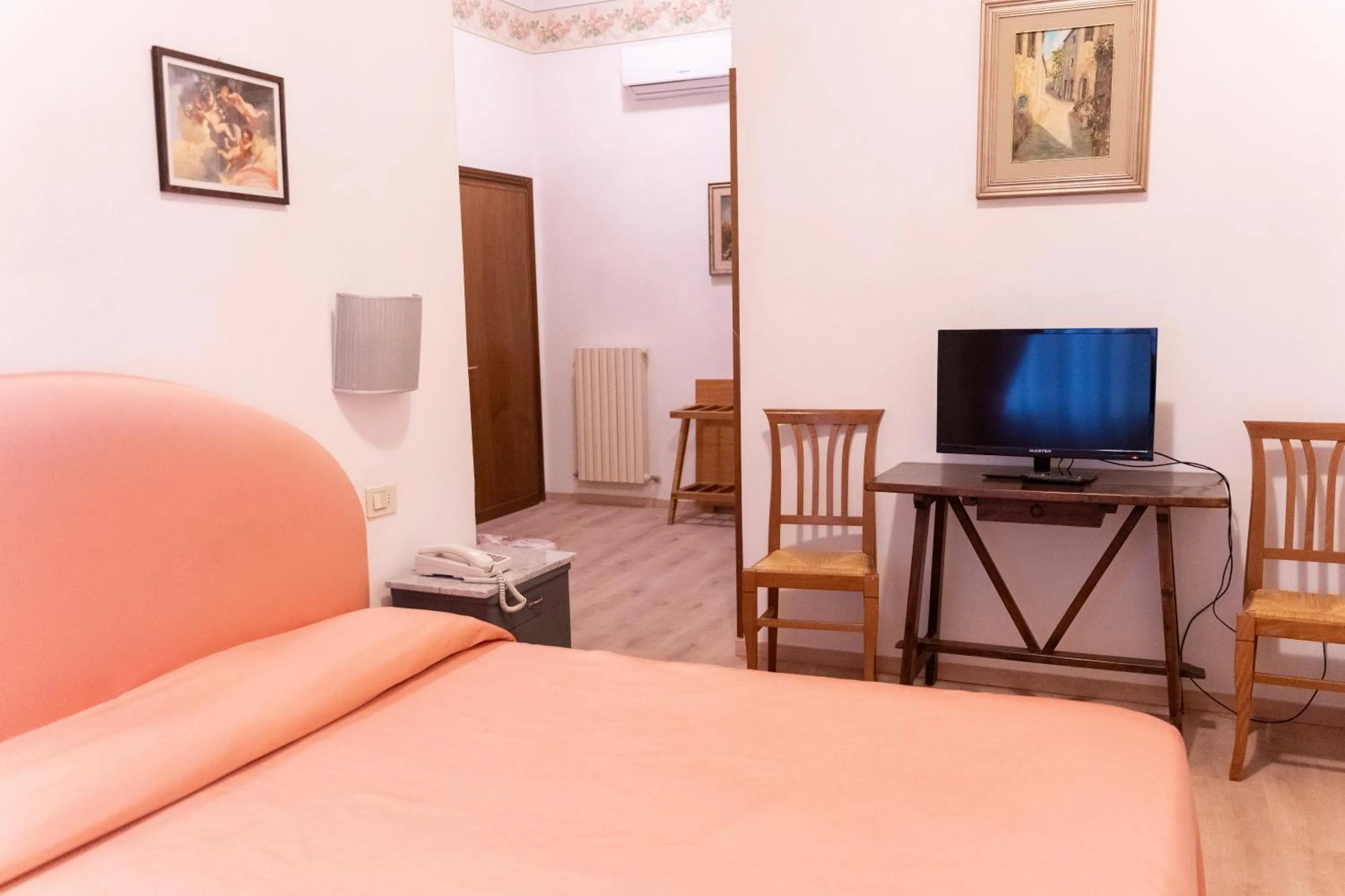 Bedroom in Hotel Belvedere