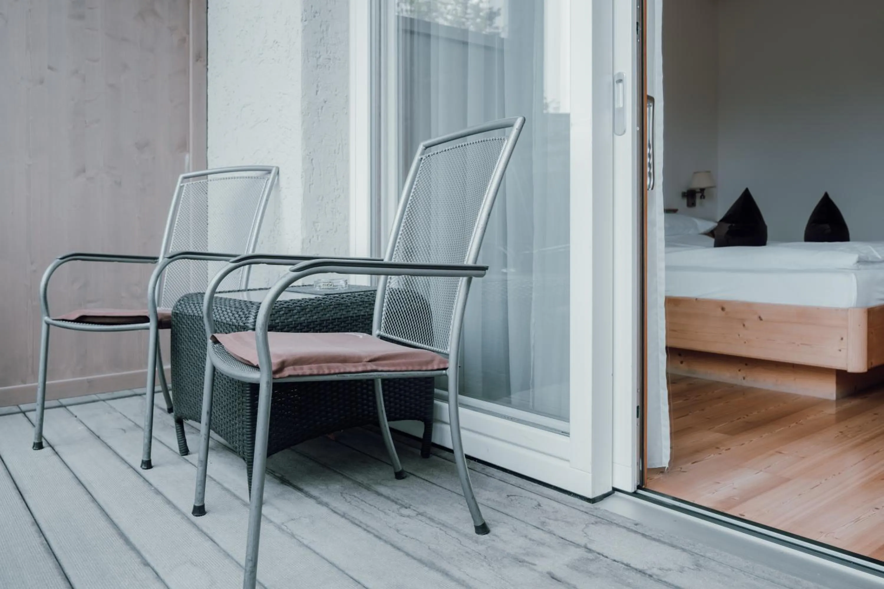 Balcony/Terrace, Bed in Residence Hotel Alpinum