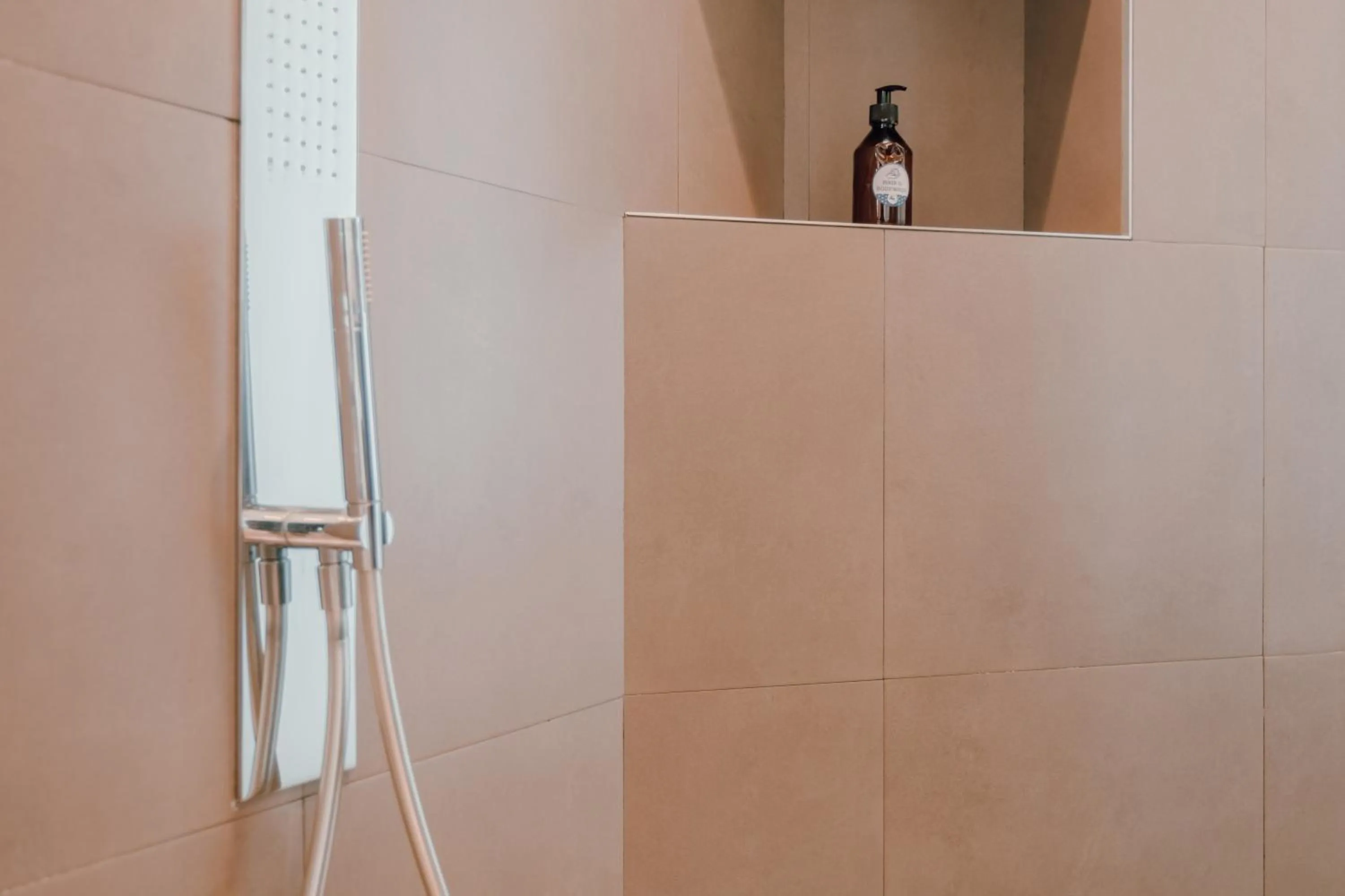 Shower in Residence Hotel Alpinum