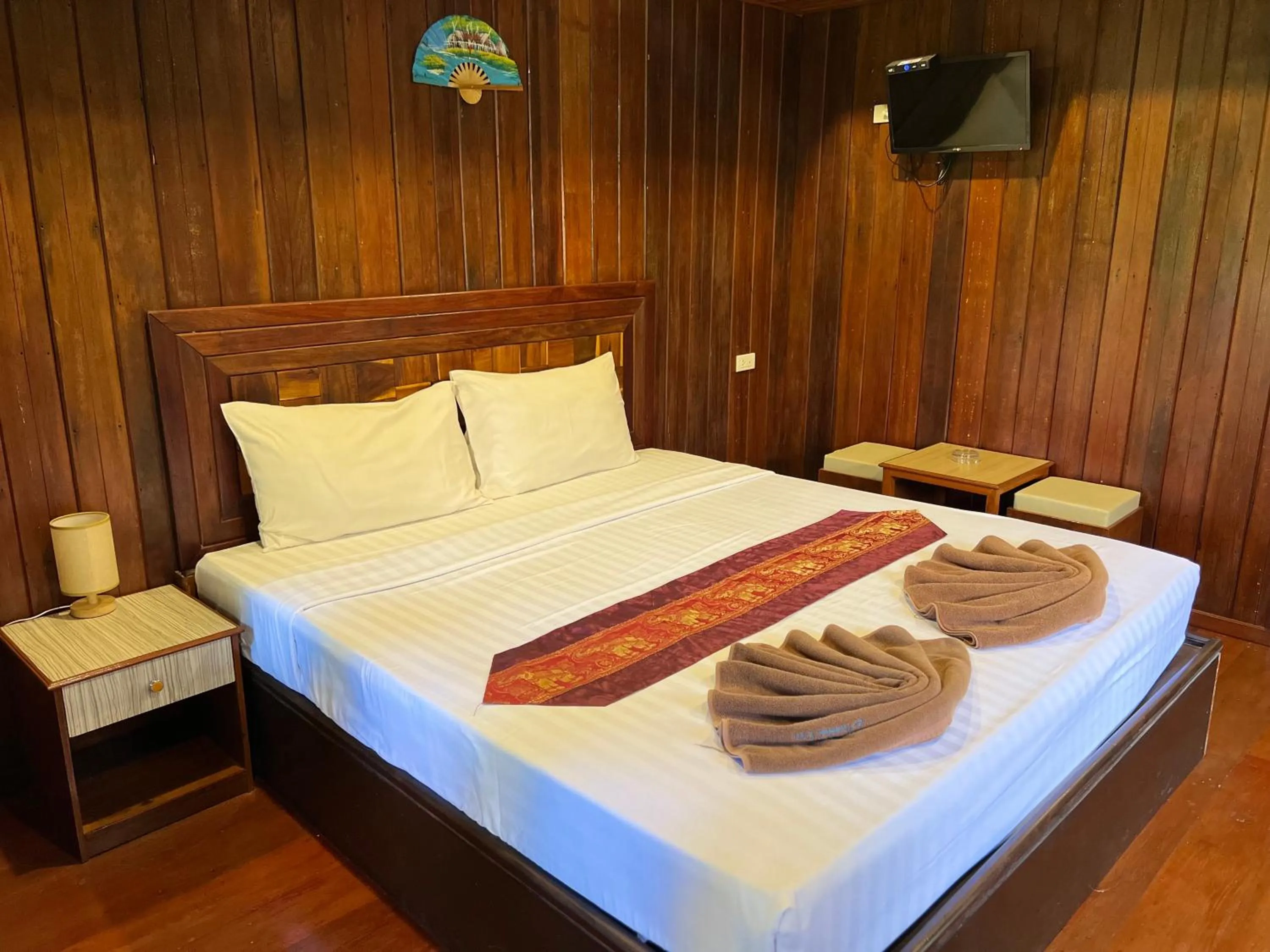 Bed in Diamond Beach Resort