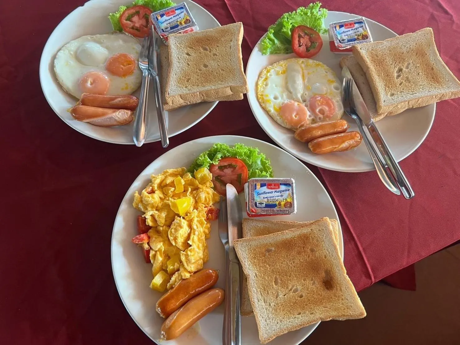 Food in Diamond Beach Resort