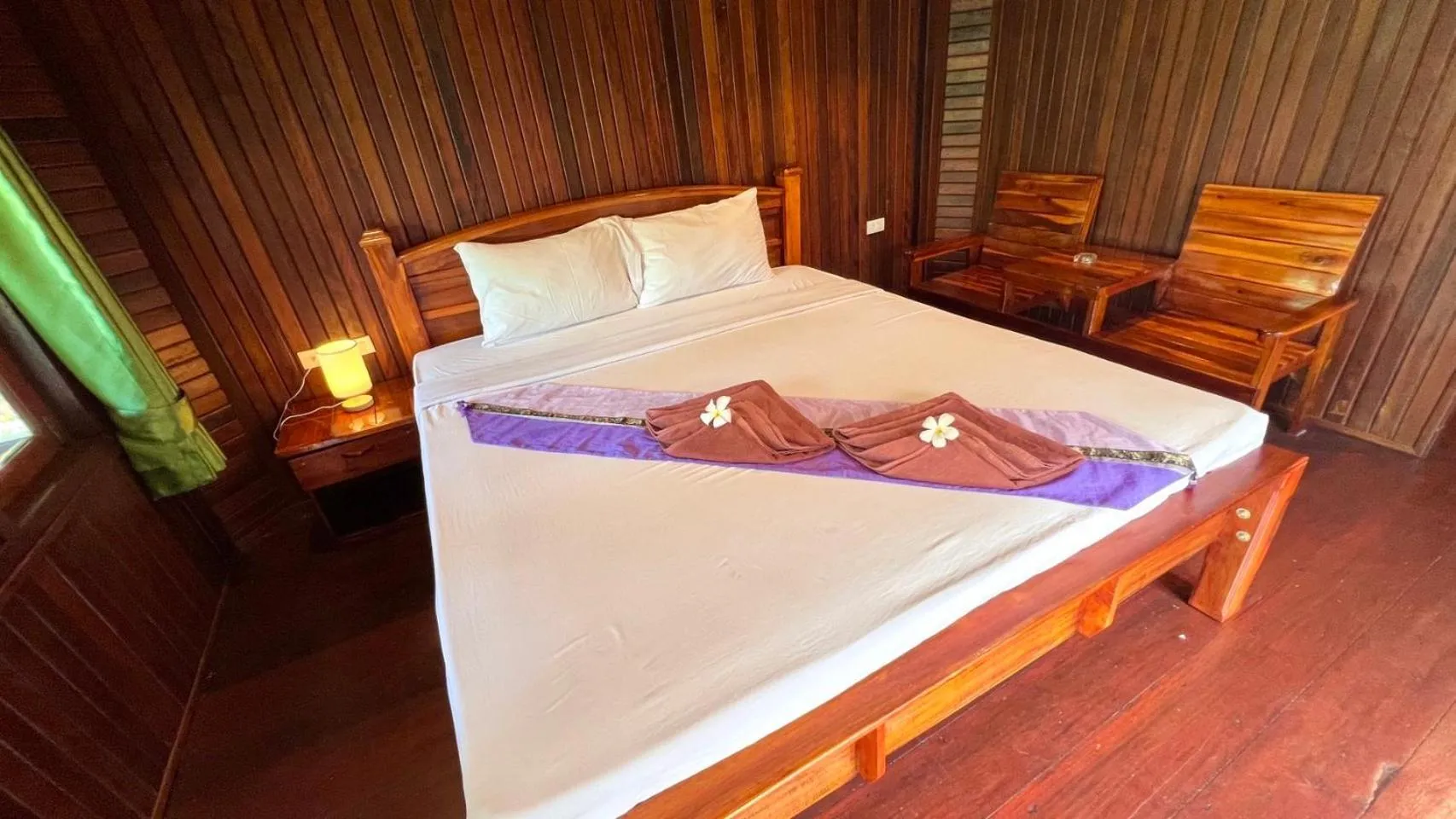 Bed in Diamond Beach Resort
