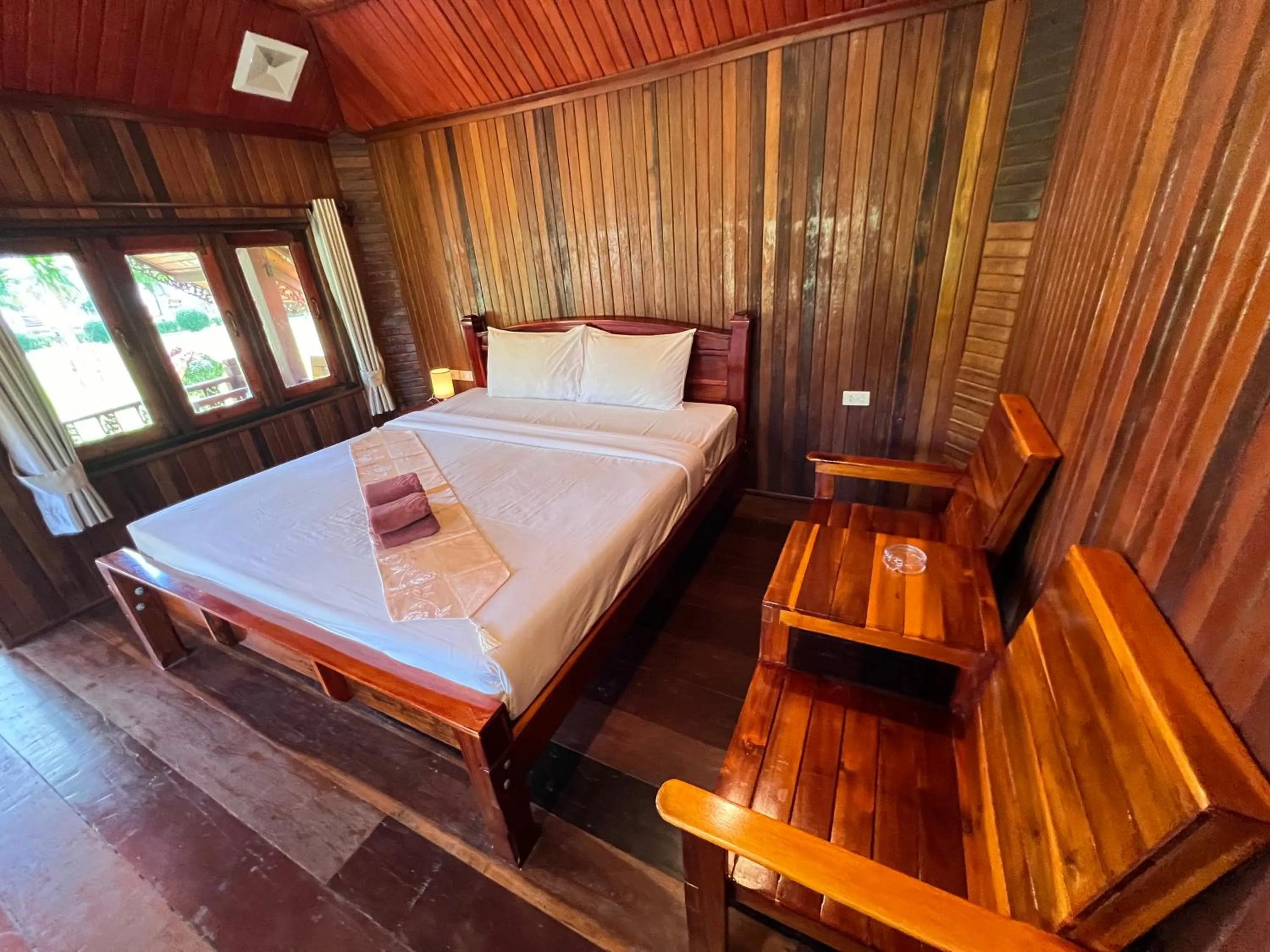 Photo of the whole room, Bed in Diamond Beach Resort