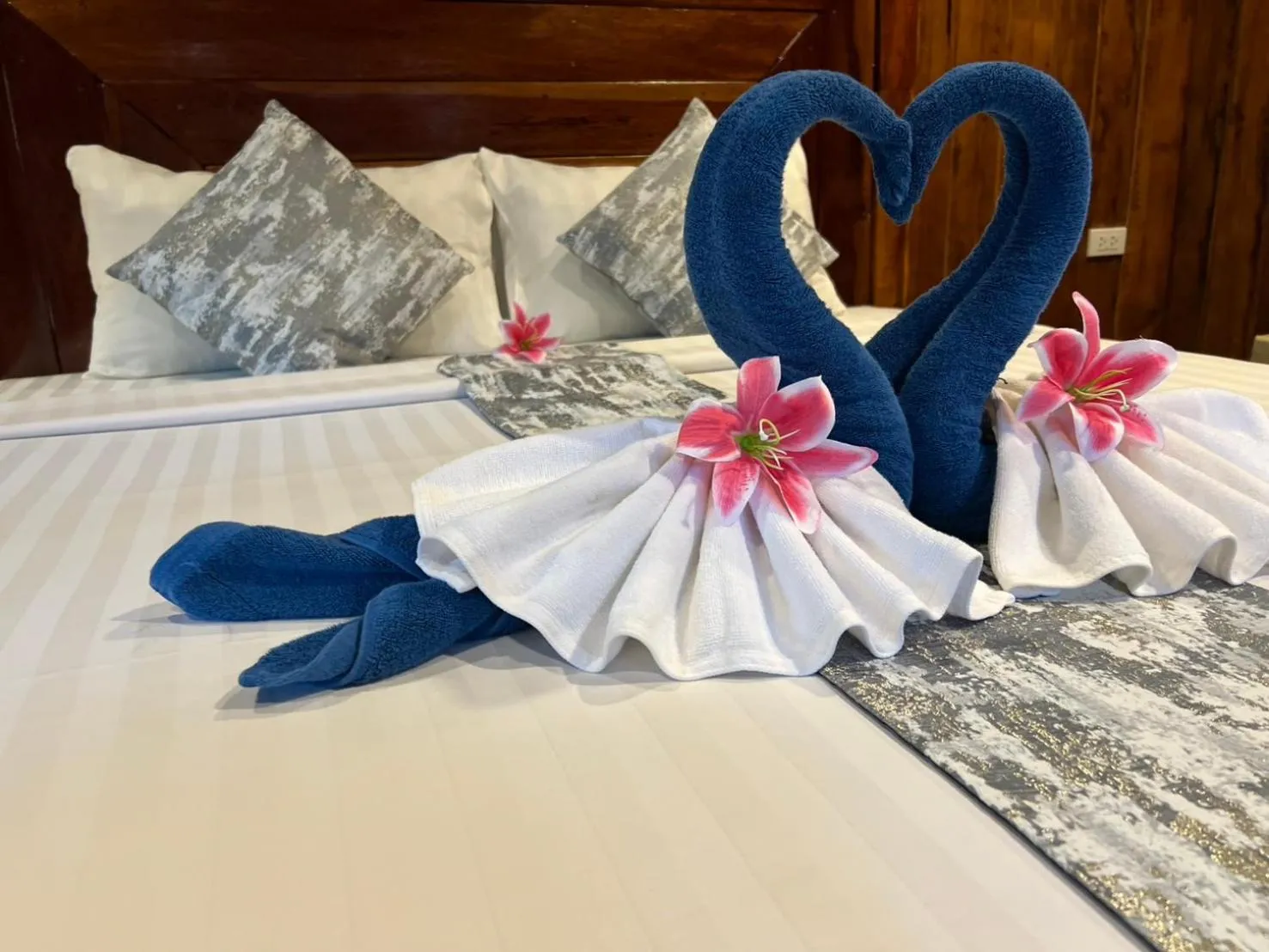 Bed in Diamond Beach Resort