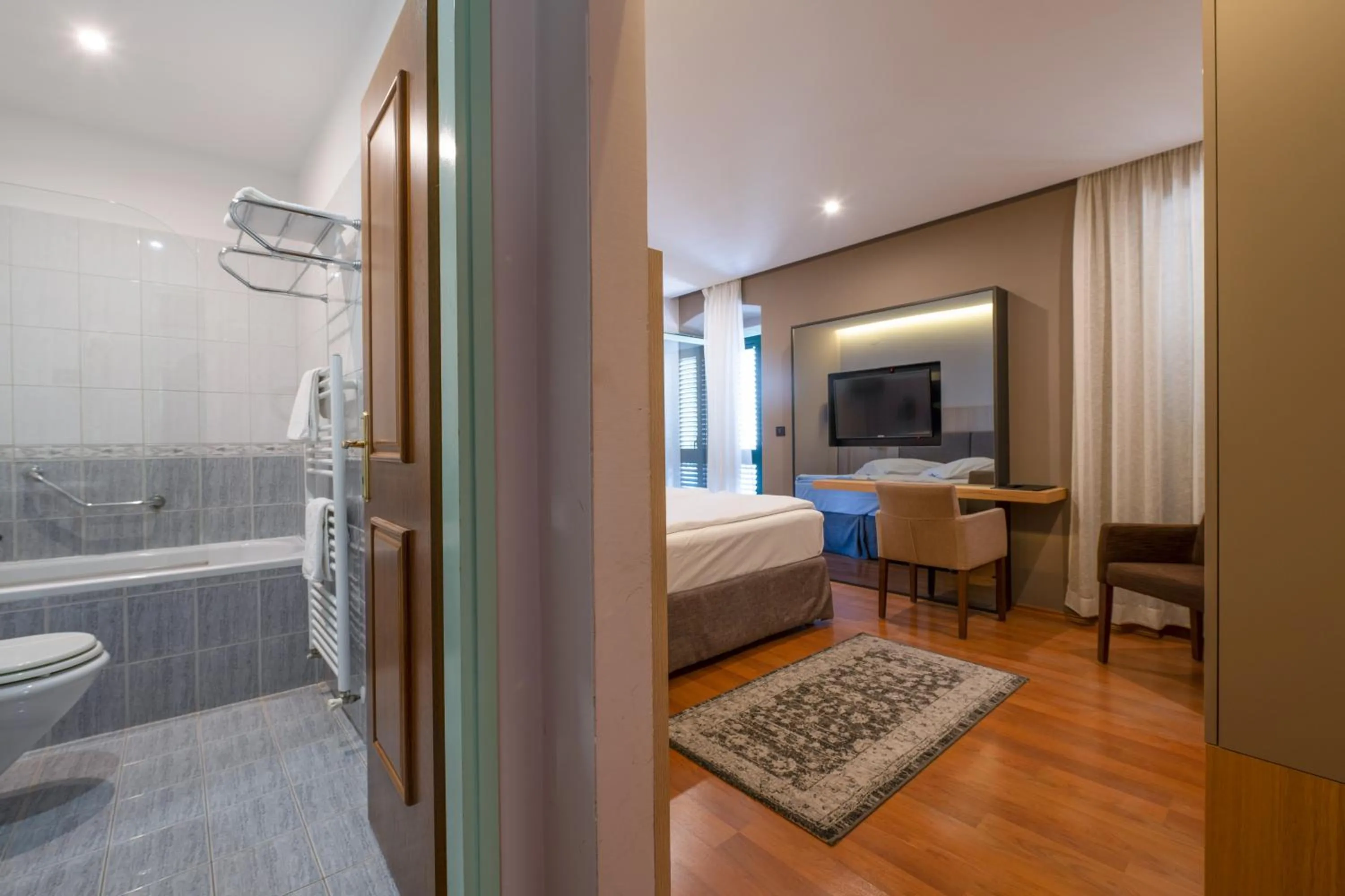 Bed in Hotel Nostromo