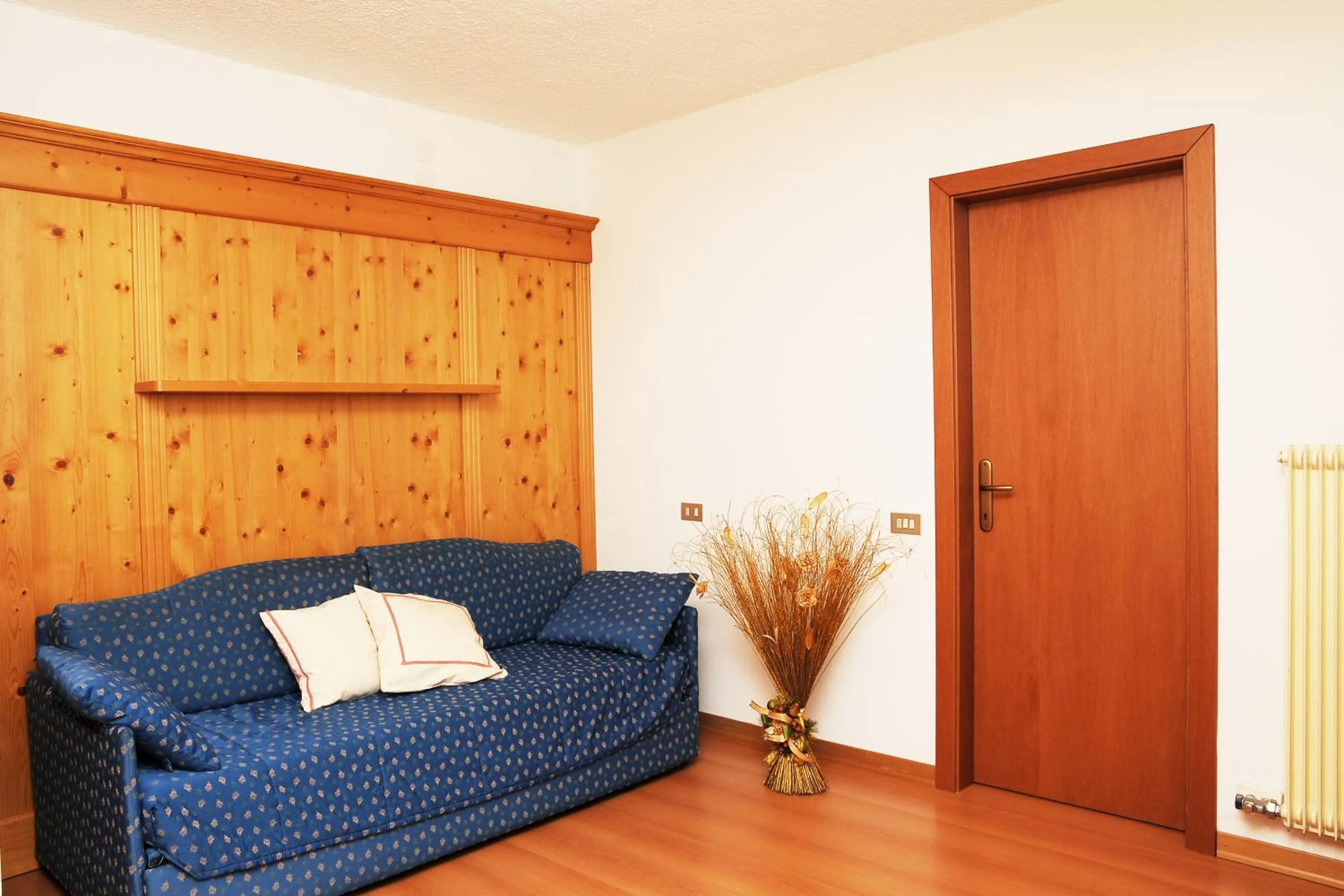 Living room in Residence Marisol Camere & Appartamenti - Mezzana Centre