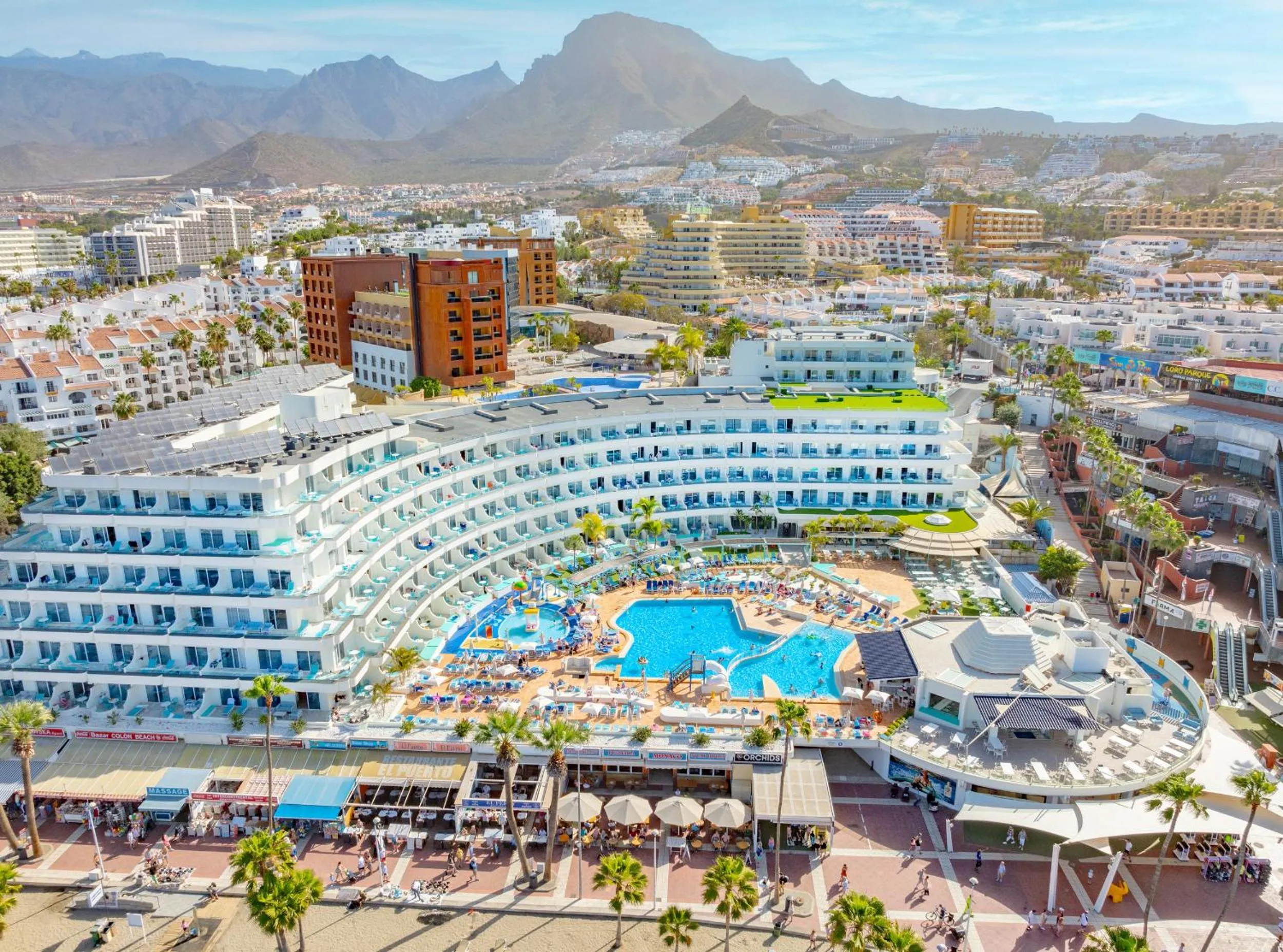 Property building in HOVIMA La Pinta Beachfront Family Hotel