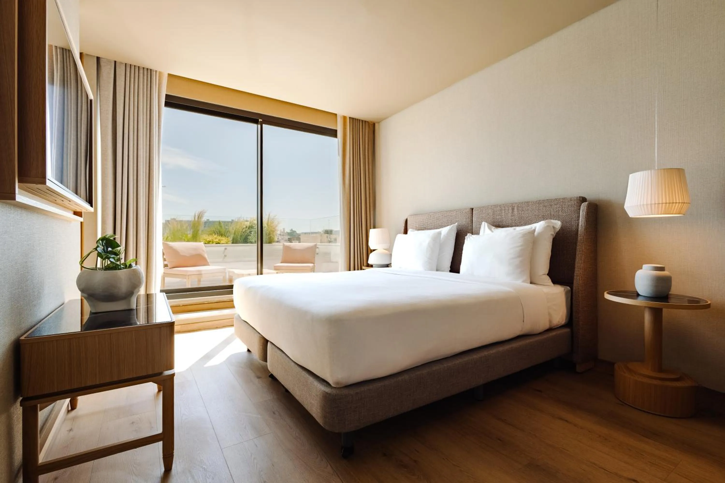 Bedroom, Bed in EVOLUTION Valbom