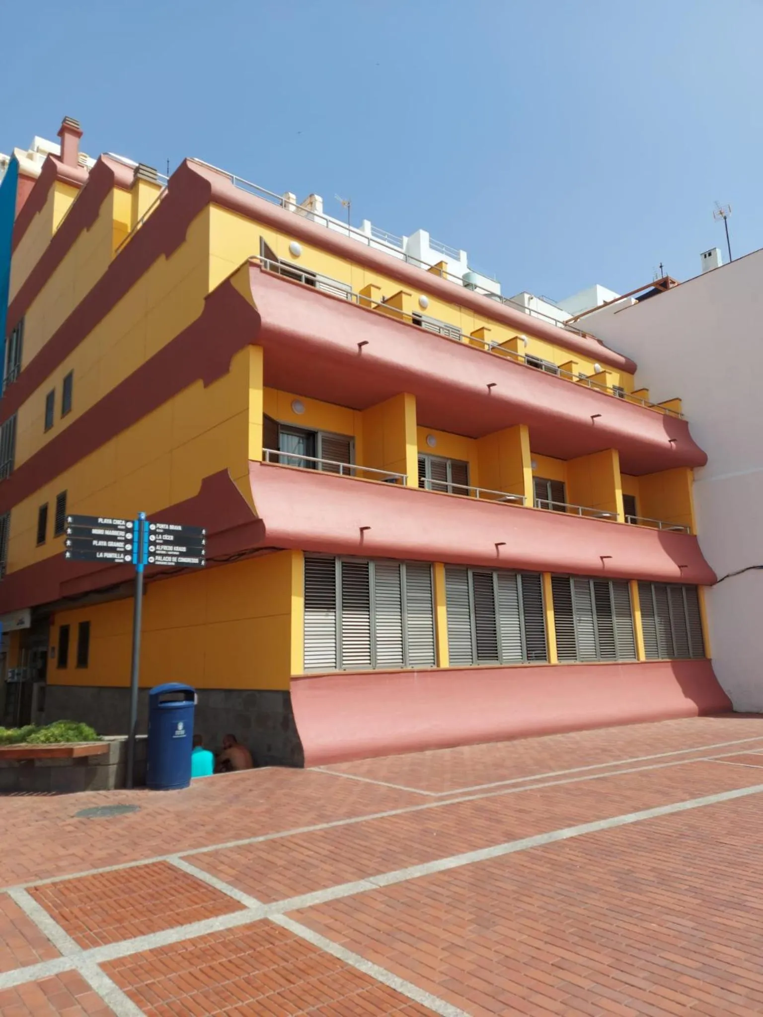 Property building in Apartamentos Maype Canteras