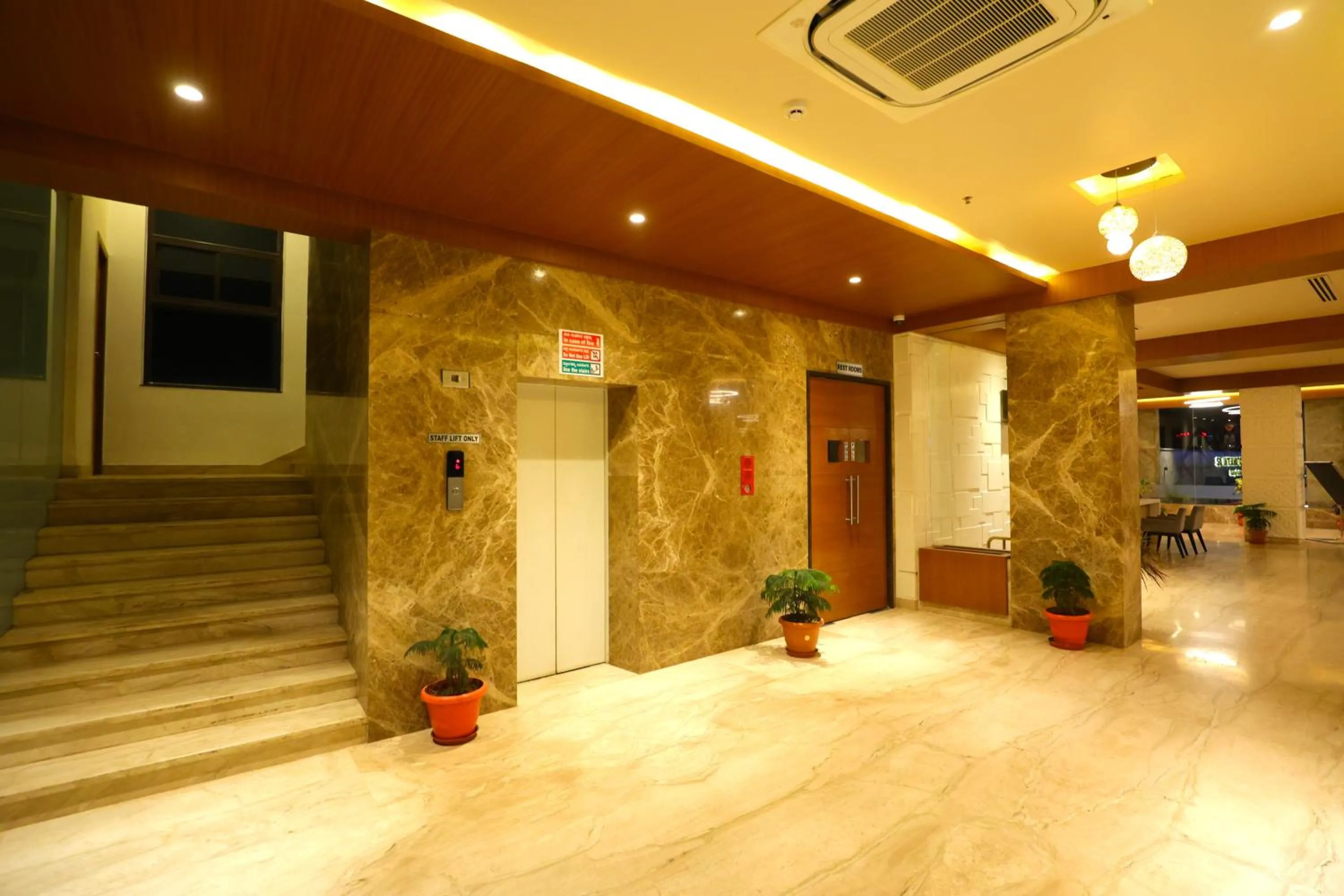 Sai International Hotel